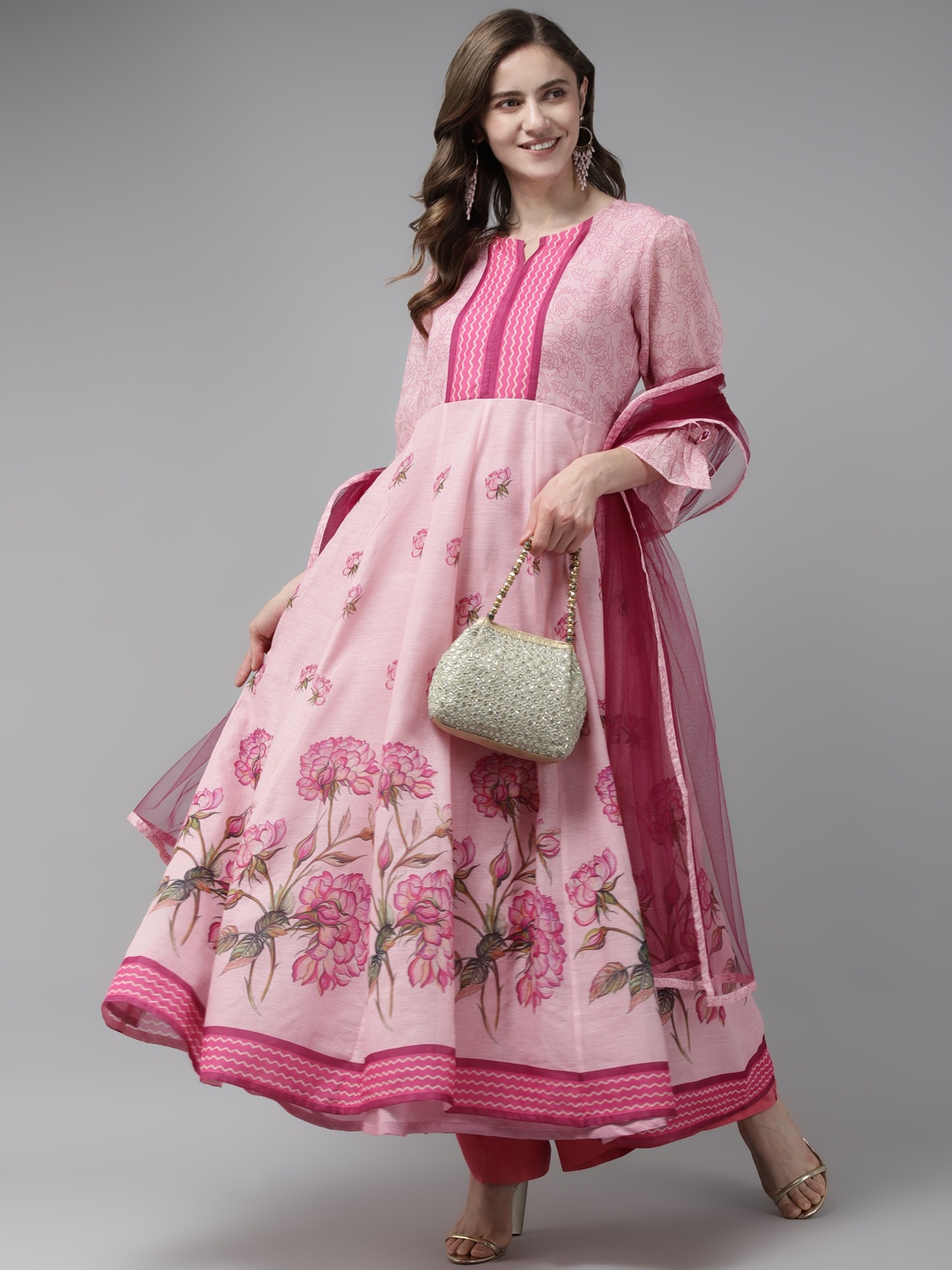 Bhama Couture Women Pink Floral Printed Floral Chanderi Silk Anarkali Kurta With Dupatta
Bhama Couture Women Pink Floral Printed Floral Chanderi Silk Anarkali Kurta With Dupatta