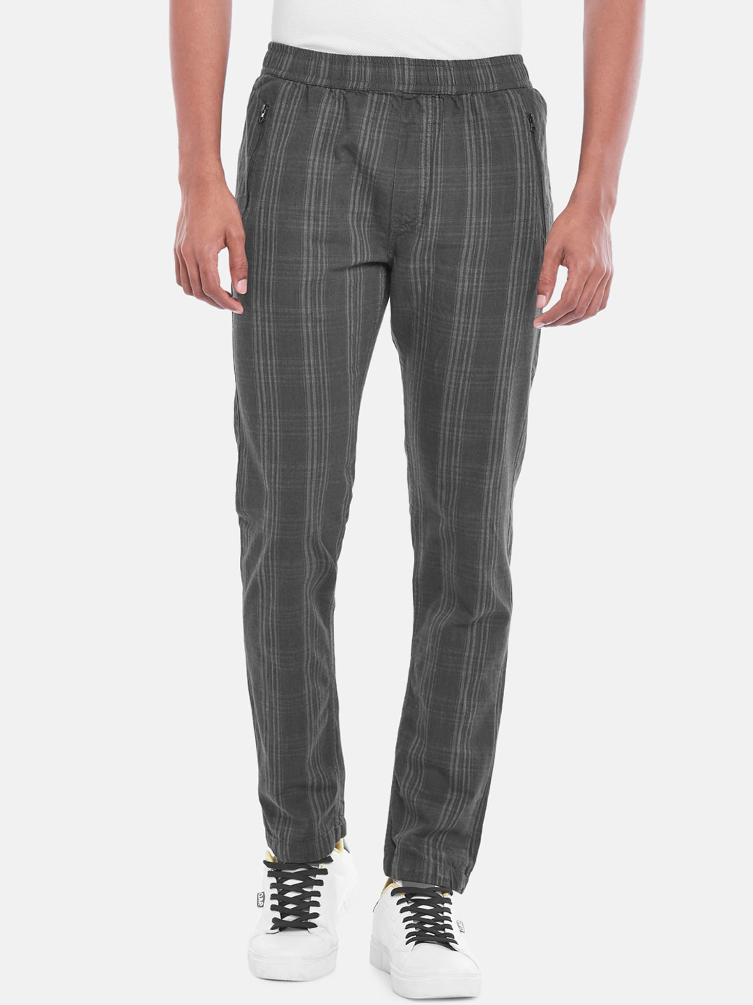 Urban Ranger by pantaloons Men Black Checked Trousers
Urban Ranger by pantaloons Men Black Checked Trousers
