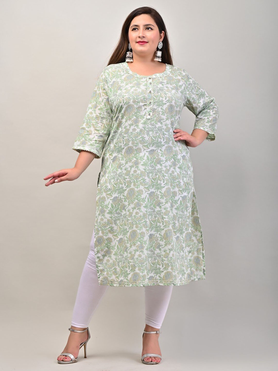 Swasti Women Green Floral Printed Cotton Straight Kurta