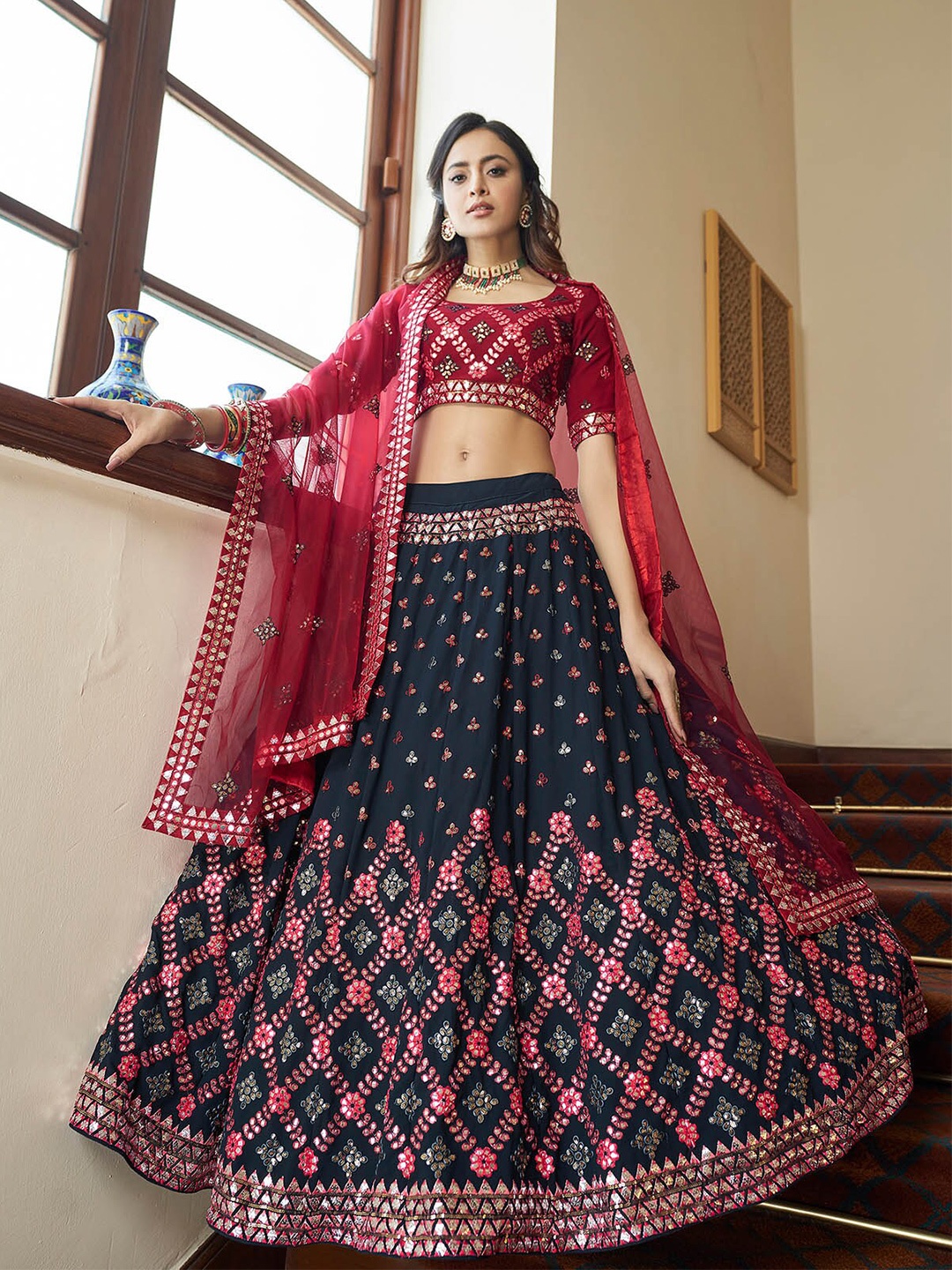 ODETTE Women Teal & Red Thread Work Semi-Stitched Lehenga & Unstitched Blouse With Dupatta
ODETTE Women Teal & Red Thread Work Semi-Stitched Lehenga & Unstitched Blouse With Dupatta