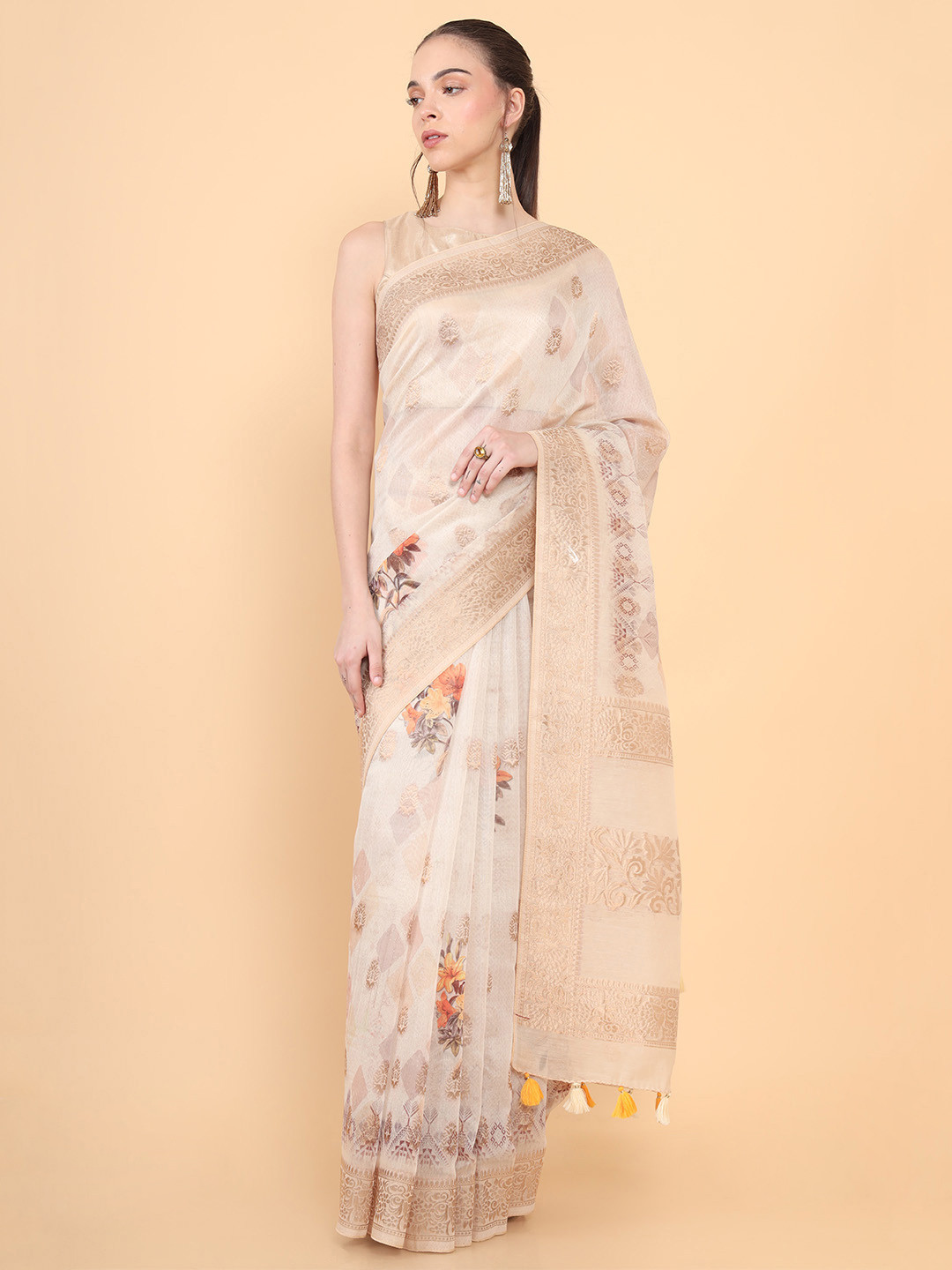 Soch Beige & Gold-Toned Woven Design Zari Saree
Soch Beige & Gold-Toned Woven Design Zari Saree