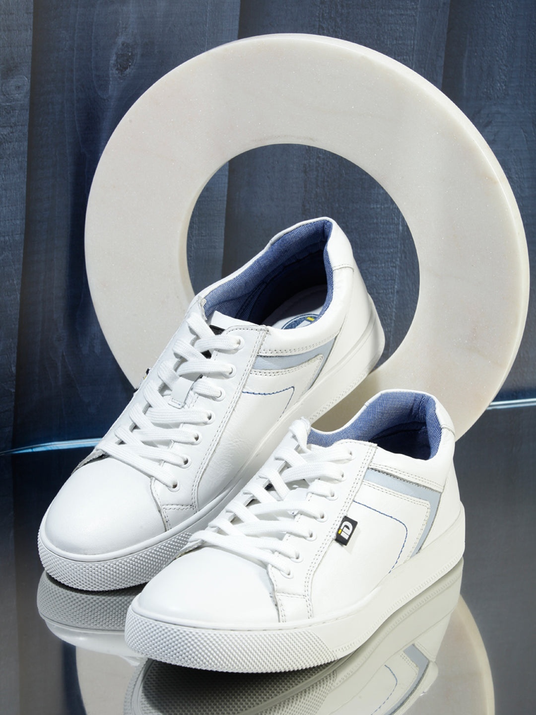 ID Men White Leather Sneakers