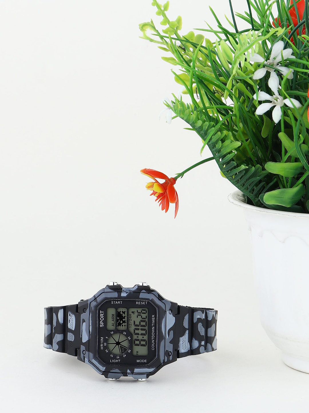 Fantasy World Kids Printed Dial & Straps Digital Multi Function Watch FW-Sport-010-BK, Black
Fantasy World Kids Printed Dial & Straps Digital Multi Function Watch FW-Sport-010-BK, Black