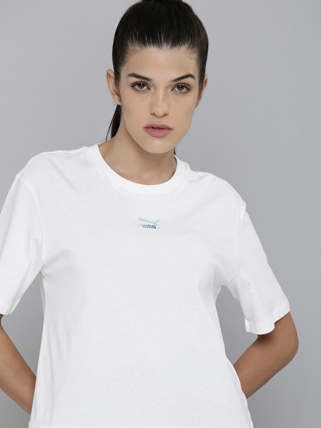 Puma Women White Classics Soft Ink Drop-Shoulder Sleeves Pure Cotton Relaxed Fit T-shirt
Puma Women White Classics Soft Ink Drop-Shoulder Sleeves Pure Cotton Relaxed Fit T-shirt