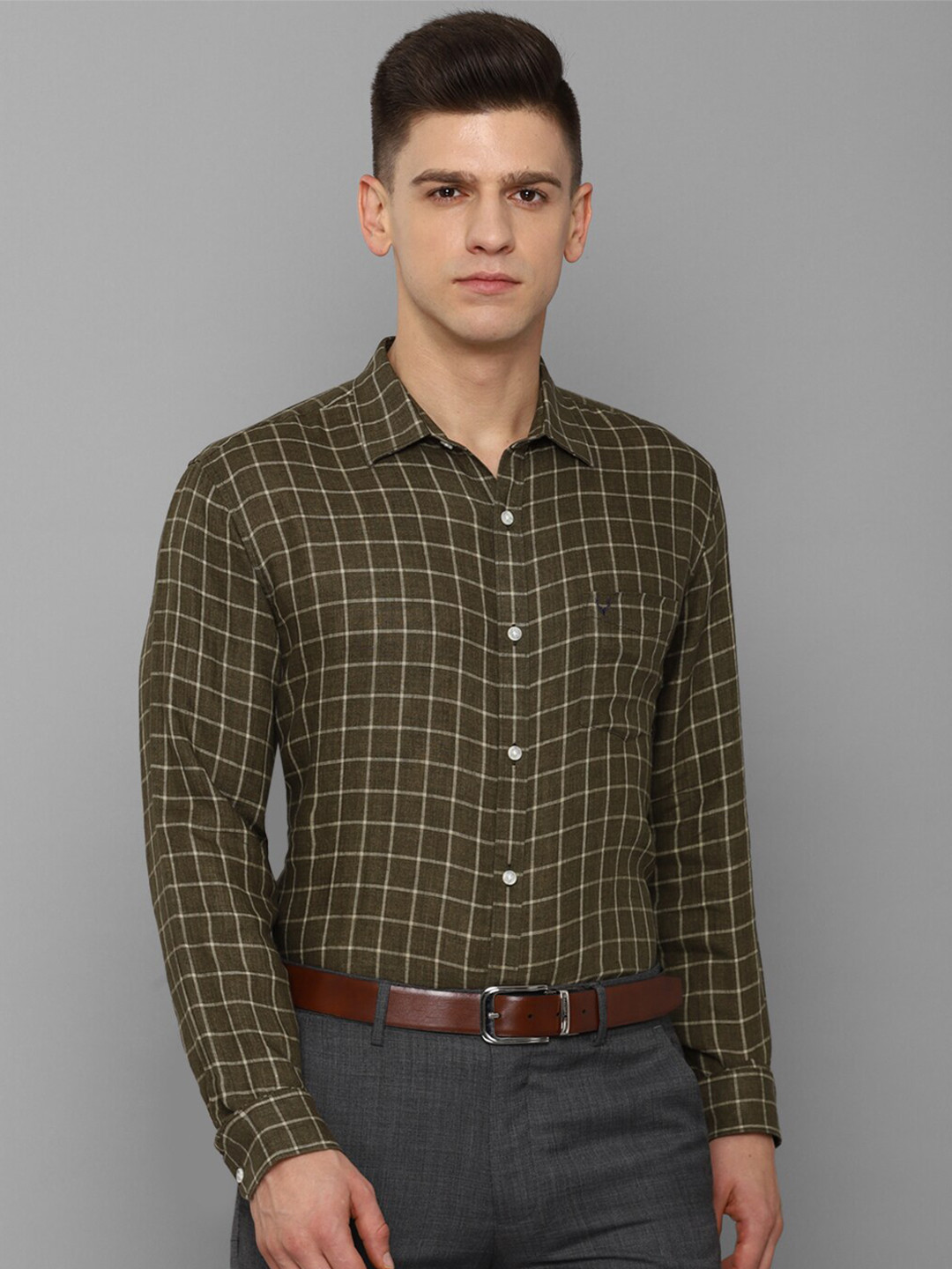 Allen Solly Men Olive Green Slim Fit Checked Linen Formal Shirt 
Allen Solly Men Olive Green Slim Fit Checked Linen Formal Shirt