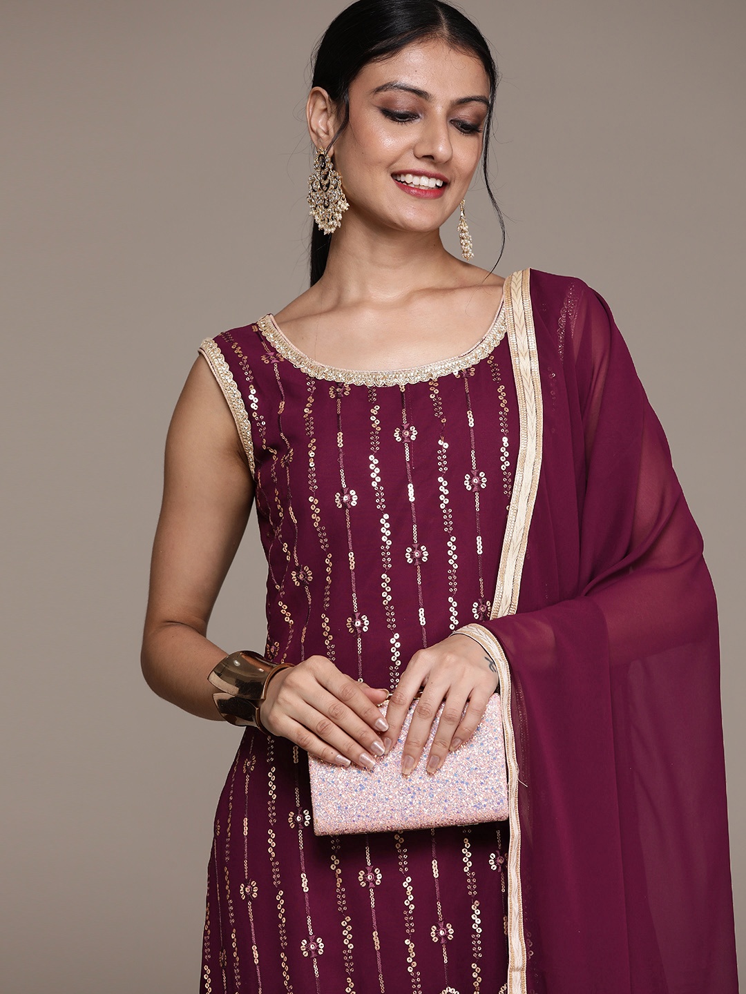 SAARYA Women Purple Ethnic Motifs Colourblocked Thread Work Kurta with Sharara & With Dupatta
SAARYA Women Purple Ethnic Motifs Colourblocked Thread Work Kurta with Sharara & With Dupatta