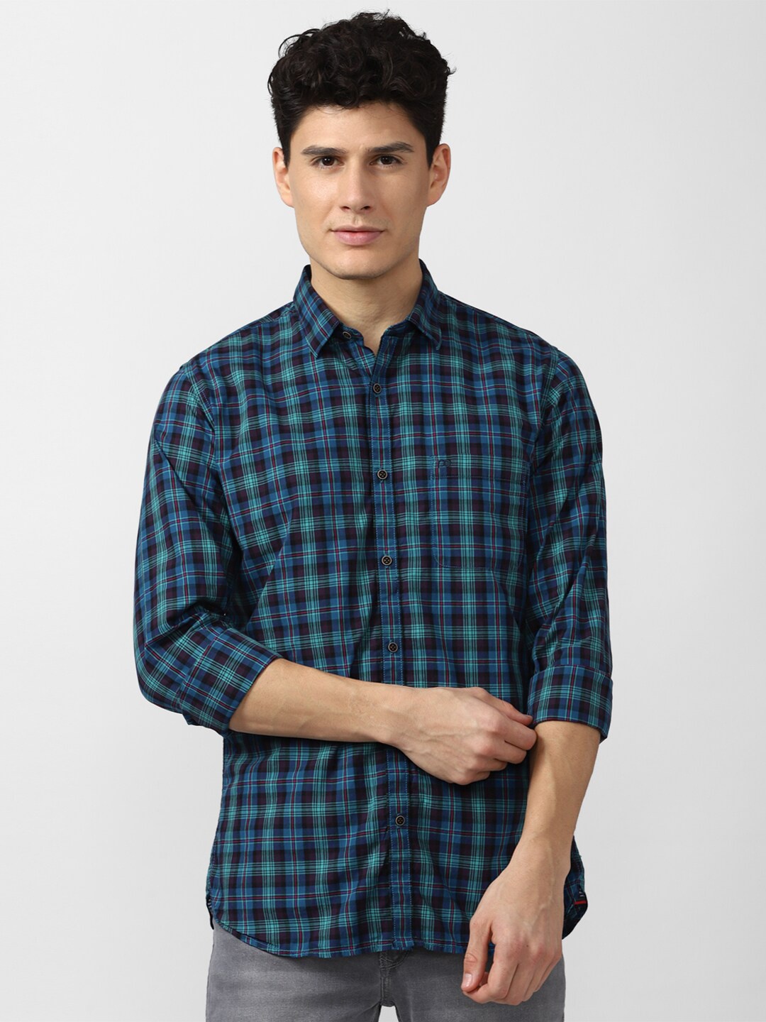 Peter England Casuals Men Blue Slim Fit Buffalo Checks Checked Pure Cotton Casual Shirt
Peter England Casuals Men Blue Slim Fit Buffalo Checks Checked Pure Cotton Casual Shirt