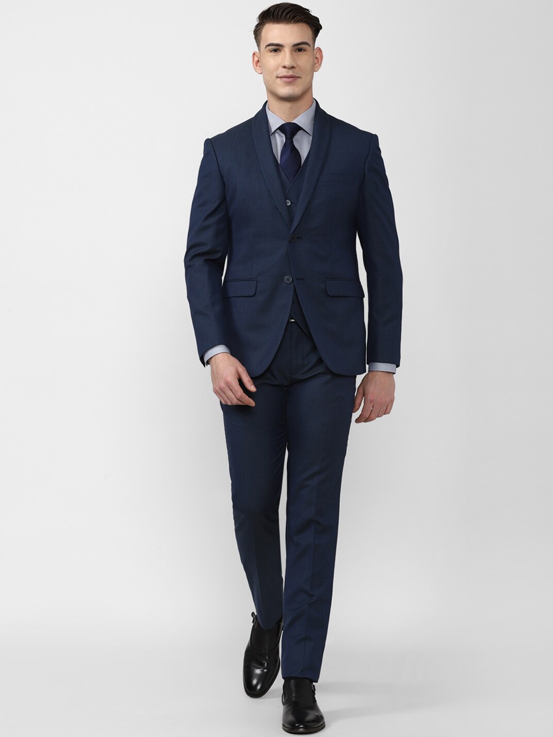 Peter England Elite Men Navy Blue Self-Design Slim-Fit Single-Breasted Three-Piece Formal Suit
Peter England Elite Men Navy Blue Self-Design Slim-Fit Single-Breasted Three-Piece Formal Suit