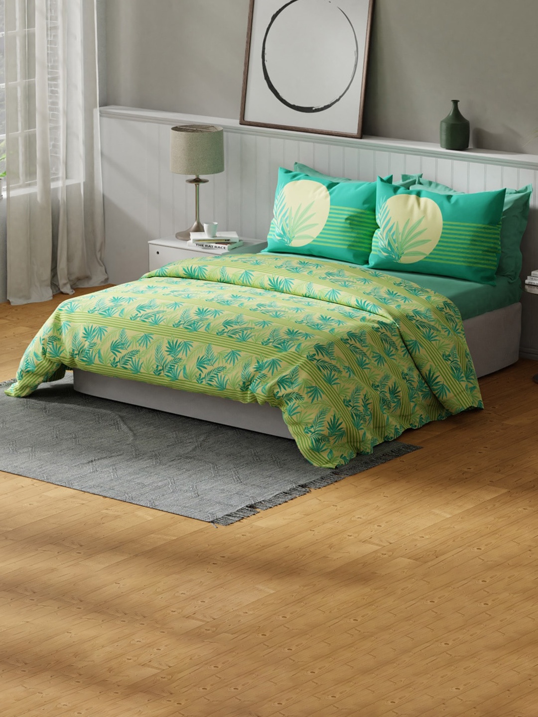 United Colors of Benetton Safari Pure Cotton Floral King Bedsheet with 2 Pillow Covers, Sea green
United Colors of Benetton Safari Pure Cotton Floral King Bedsheet with 2 Pillow Covers, Sea green