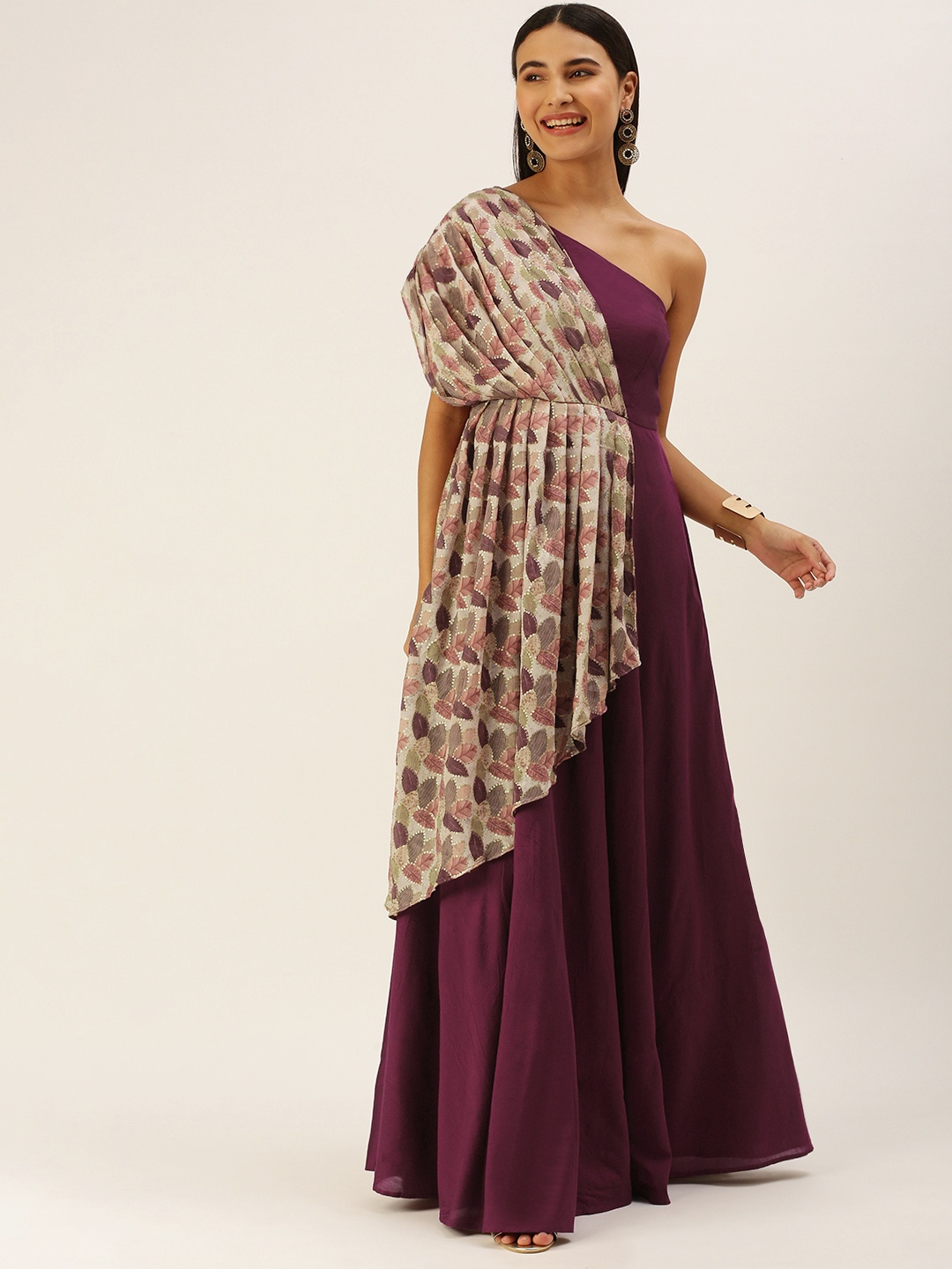 Ethnovog Purple Solid One Shoulder Made to Measure Ethnic Maxi Dress with Dupatta Detail
Ethnovog Purple Solid One Shoulder Made to Measure Ethnic Maxi Dress with Dupatta Detail