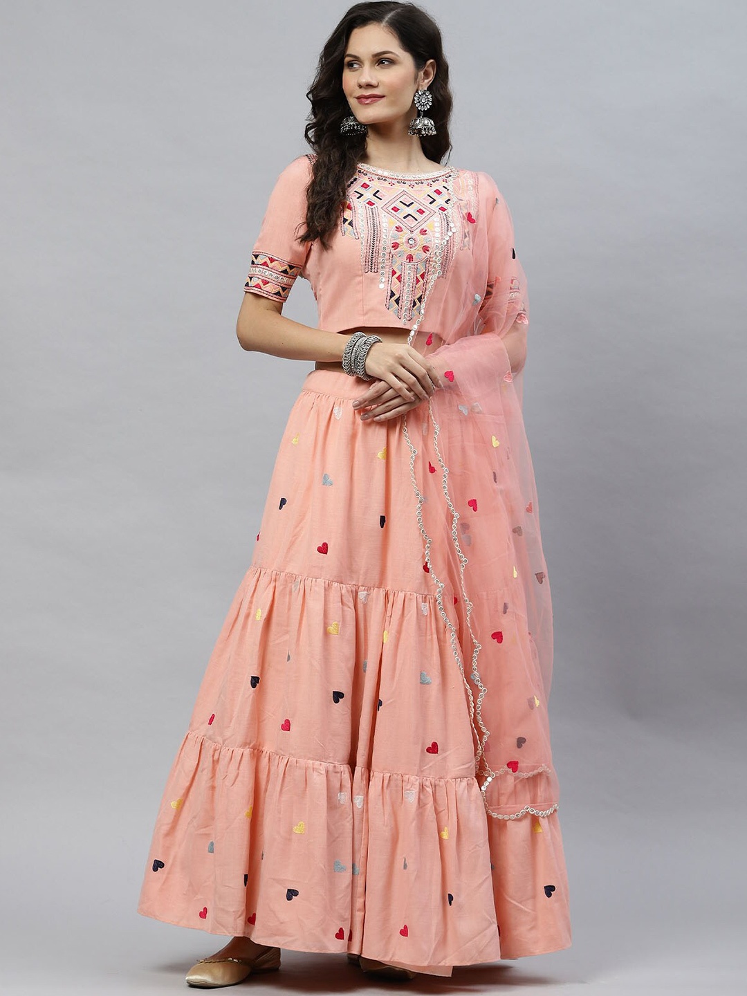 ODETTE Pink & Red Embellished Mirror Work Semi-Stitched Lehenga & Unstitched Blouse With Dupatta
ODETTE Pink & Red Embellished Mirror Work Semi-Stitched Lehenga & Unstitched Blouse With Dupatta