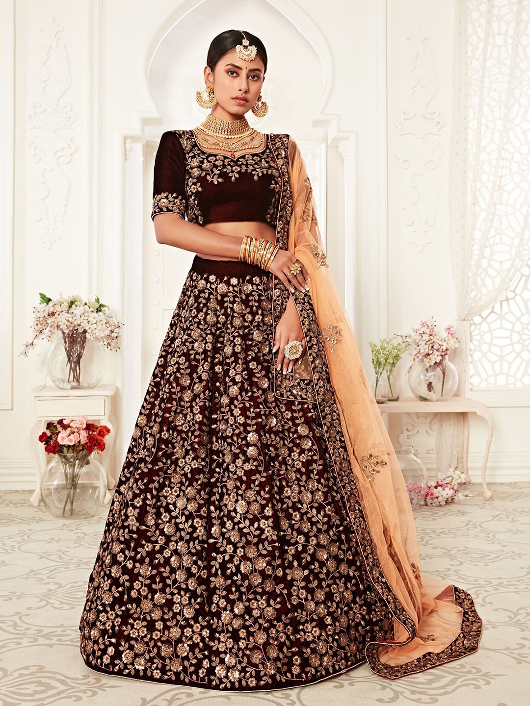 ODETTE Maroon & Peach-Coloured Embroidered Thread Work Semi-Stitched Lehenga & Unstitched Blouse With
ODETTE Maroon & Peach-Coloured Embroidered Thread Work Semi-Stitched Lehenga & Unstitched Blouse With