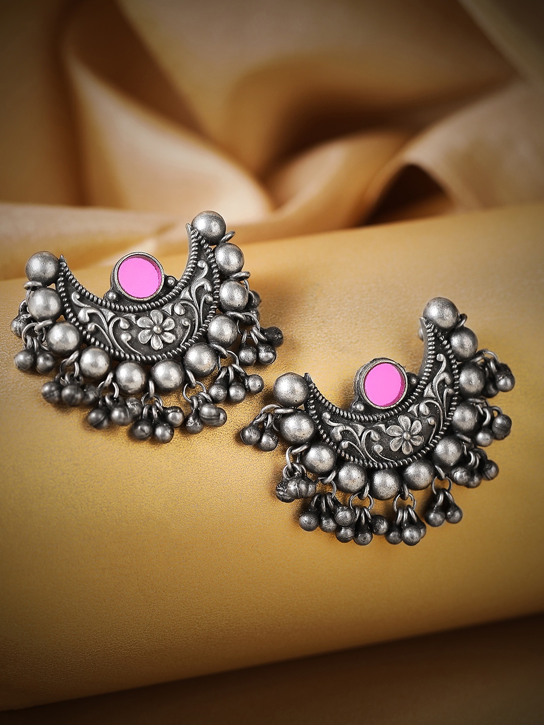 Rubans Oxidised Silver Plated Pink Stone Studded Chandbali Stud Earrings With Silver Beads
Rubans Oxidised Silver Plated Pink Stone Studded Chandbali Stud Earrings With Silver Beads