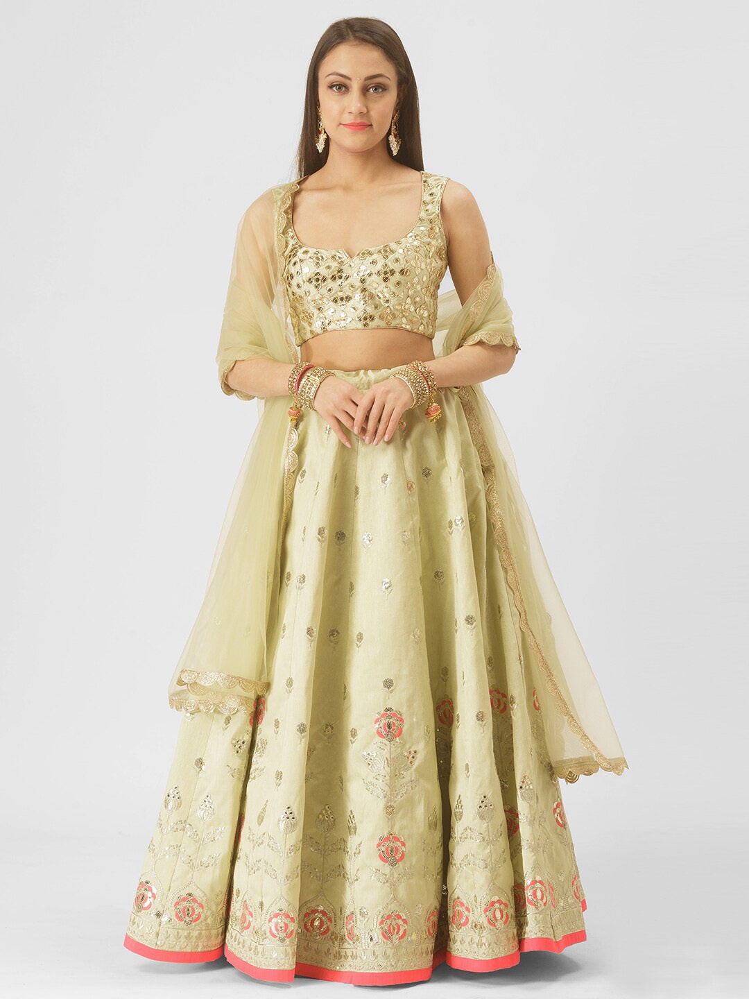 6Y COLLECTIVE Green & Pink Embroidered Semi-Stitched Lehenga & Unstitched Blouse With Dupatta
6Y COLLECTIVE Green & Pink Embroidered Semi-Stitched Lehenga & Unstitched Blouse With Dupatta