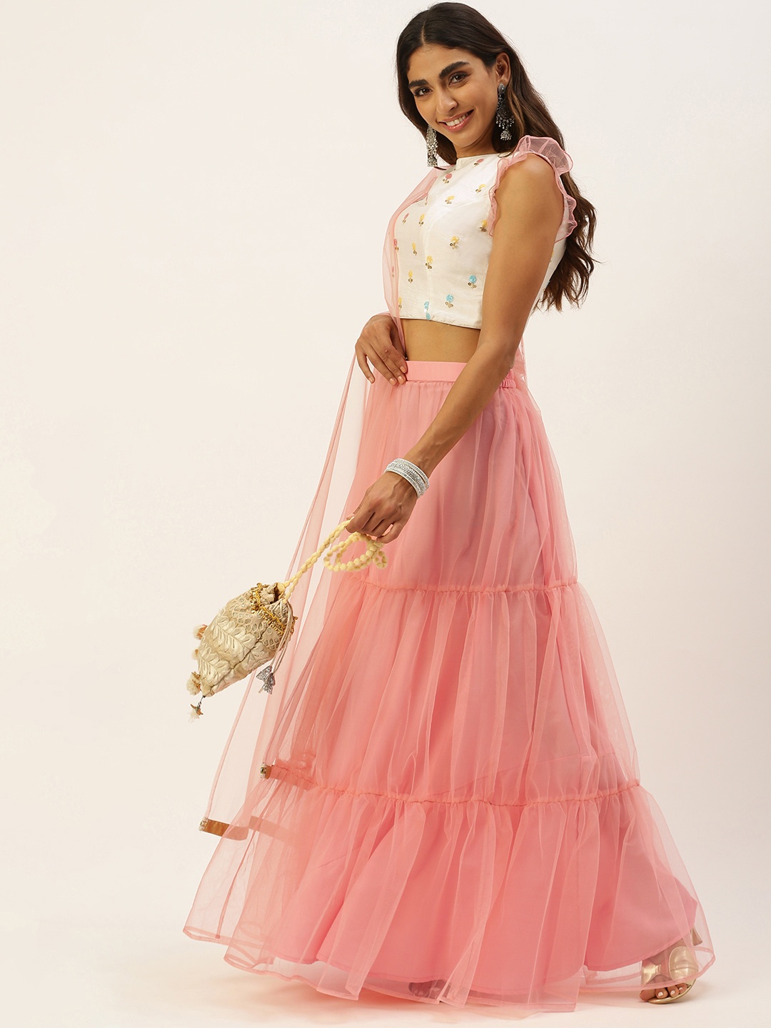Ethnovog White Peach-Coloured Embroidered Sequinned Made to Measure Lehenga Blouse With Dupatta
Ethnovog White Peach-Coloured Embroidered Sequinned Made to Measure Lehenga Blouse With Dupatta