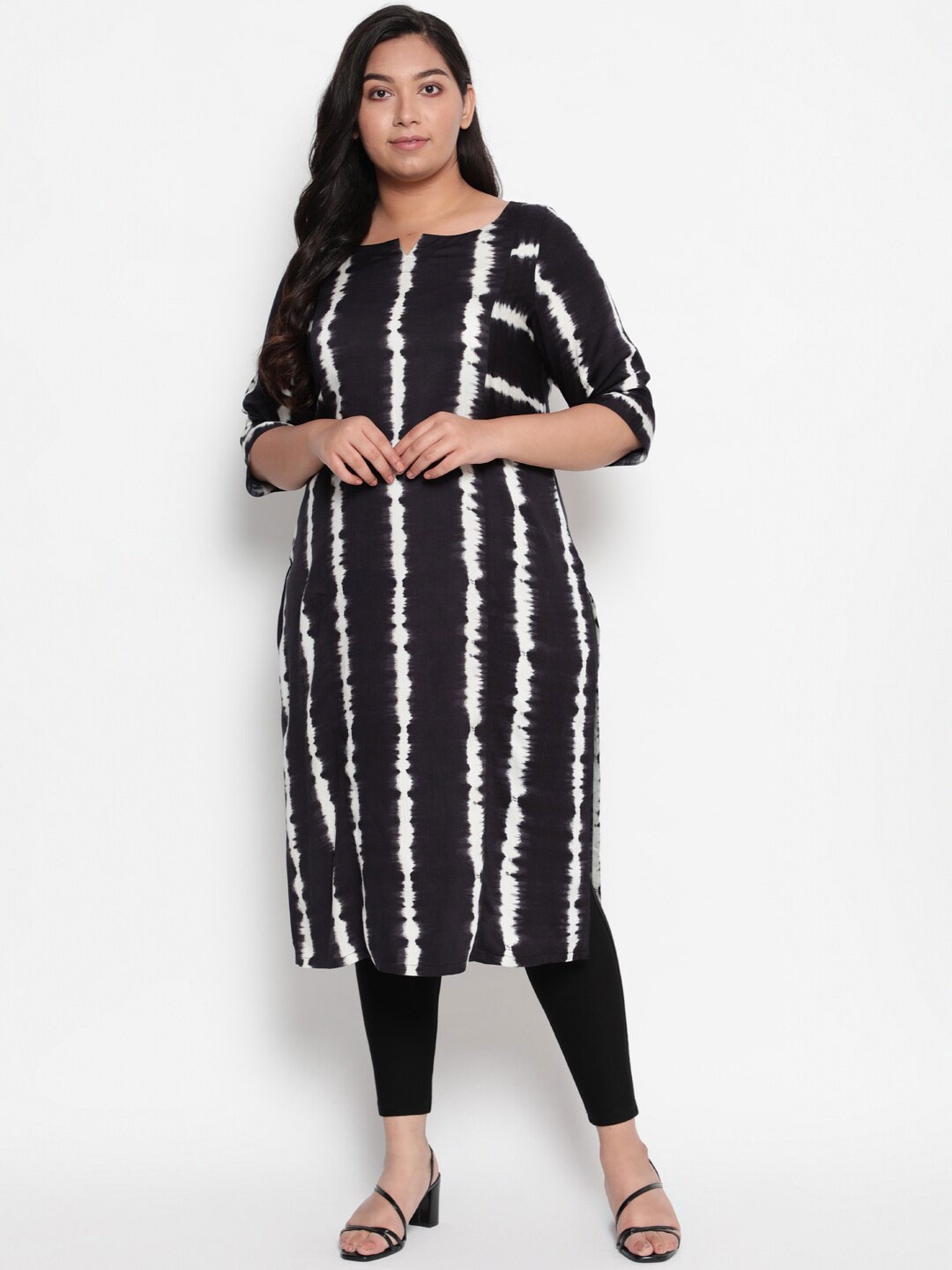 Amydus Women Black & White Printed Kurta