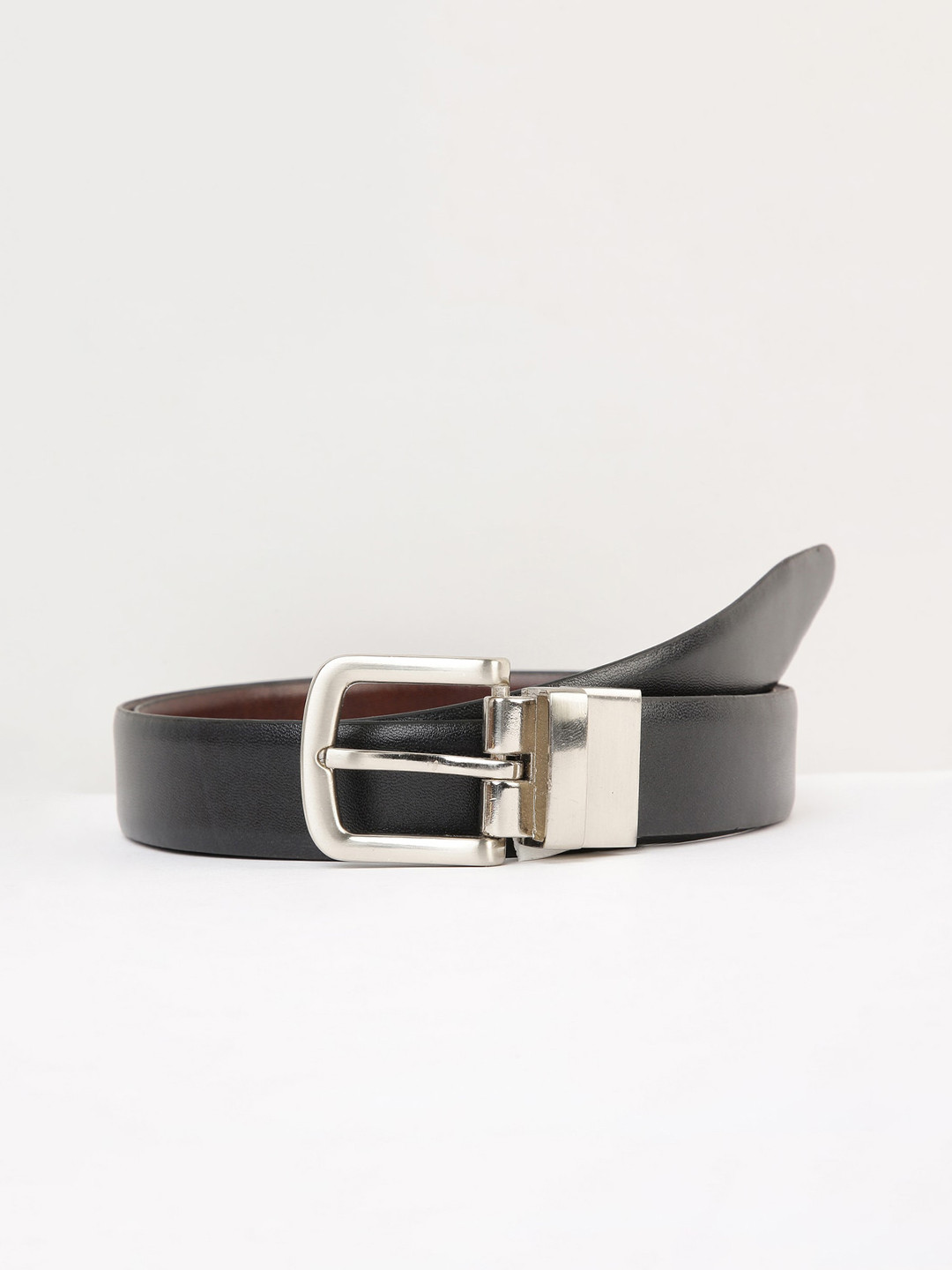 max Men Leather Formal Belt, Brown
max Men Leather Formal Belt, Brown