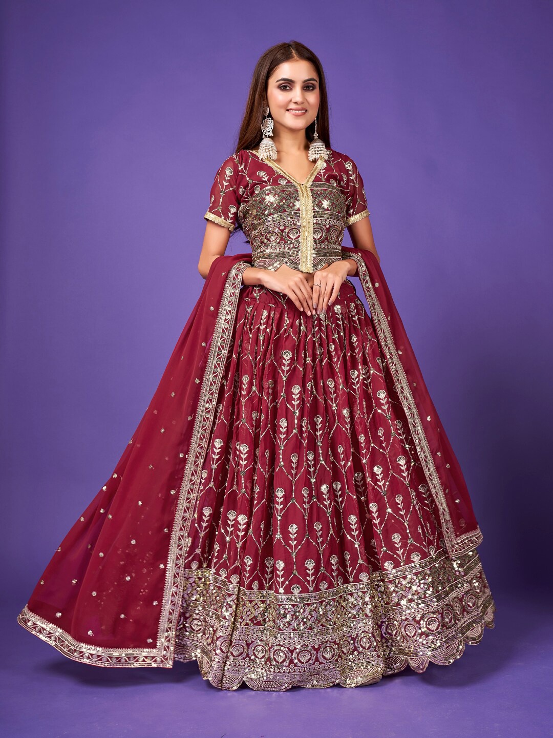 SHOPGARB Maroon & Gold-Toned Embellished Sequinned Semi-Stitched Lehenga & Unstitched Blouse With Dupatta
SHOPGARB Maroon & Gold-Toned Embellished Sequinned Semi-Stitched Lehenga & Unstitched Blouse With Dupatta
