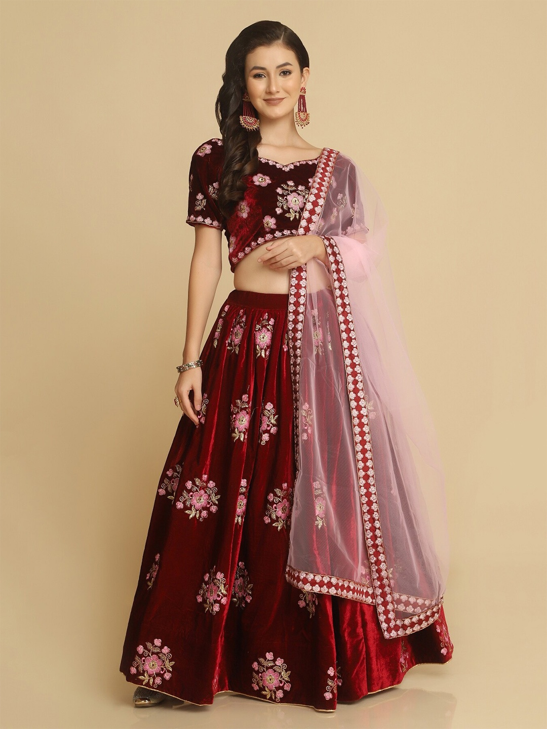 Warthy Ent Red & Pink Embroidered Thread Work Semi-Stitched Lehenga & Unstitched Blouse With Dupatta
Warthy Ent Red & Pink Embroidered Thread Work Semi-Stitched Lehenga & Unstitched Blouse With Dupatta