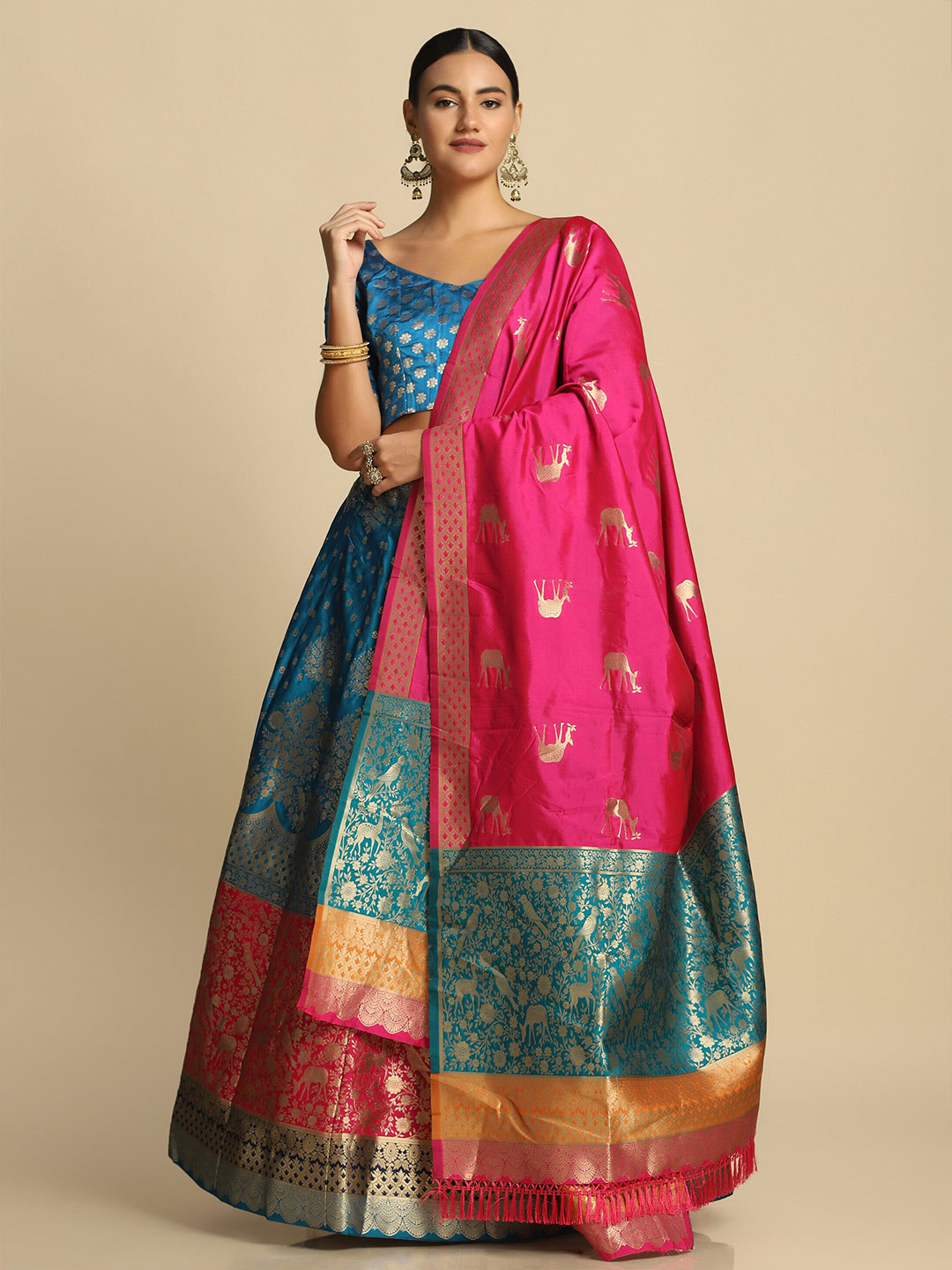 Warthy Ent Turquoise Blue & Pink Semi-Stitched Lehenga & Unstitched Choli With Dupatta
Warthy Ent Turquoise Blue & Pink Semi-Stitched Lehenga & Unstitched Choli With Dupatta