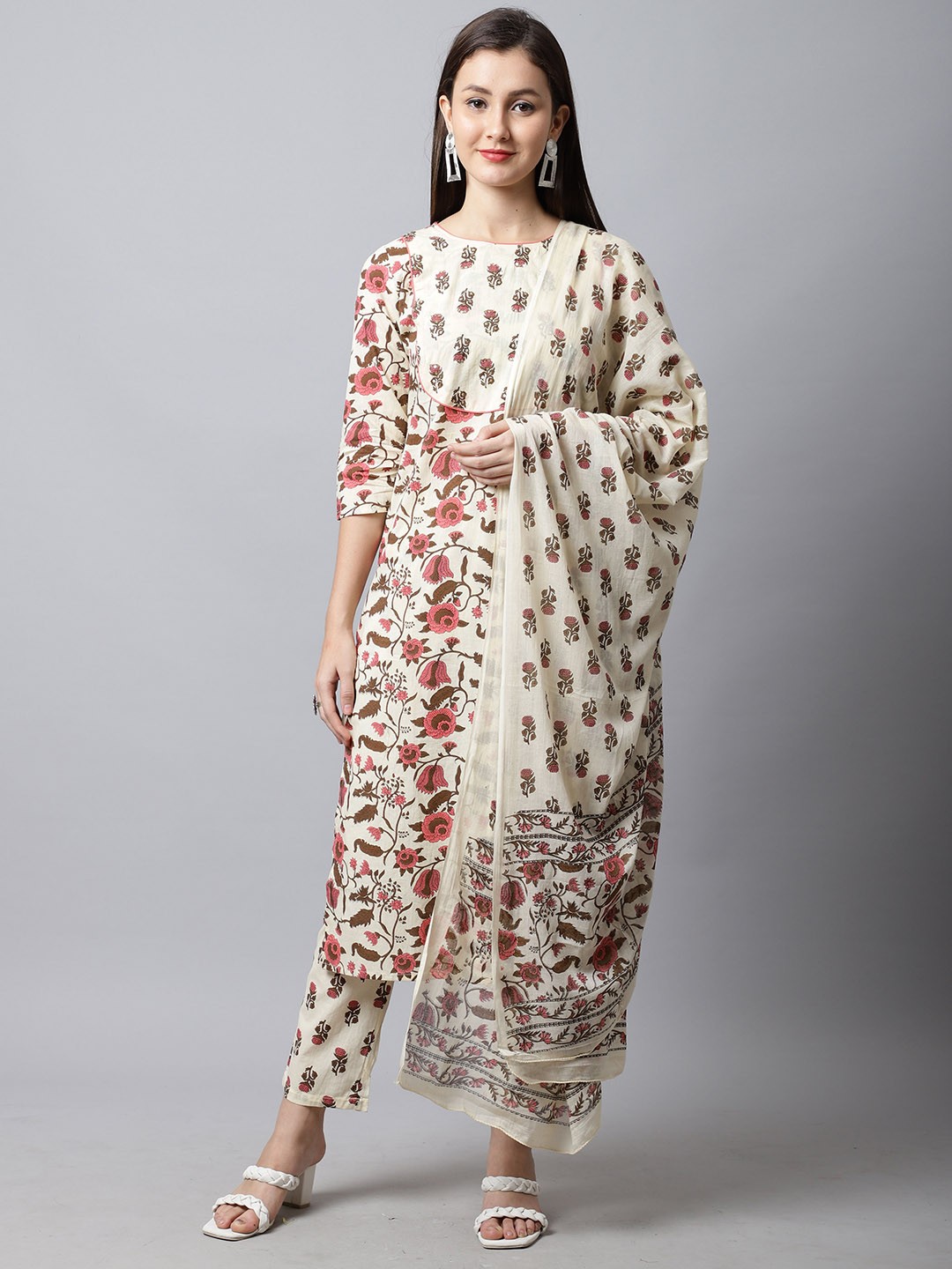 Rajnandini Women Beige Ethnic Motifs Printed Pure Cotton Kurta with Trousers & With Dupatta
Rajnandini Women Beige Ethnic Motifs Printed Pure Cotton Kurta with Trousers & With Dupatta