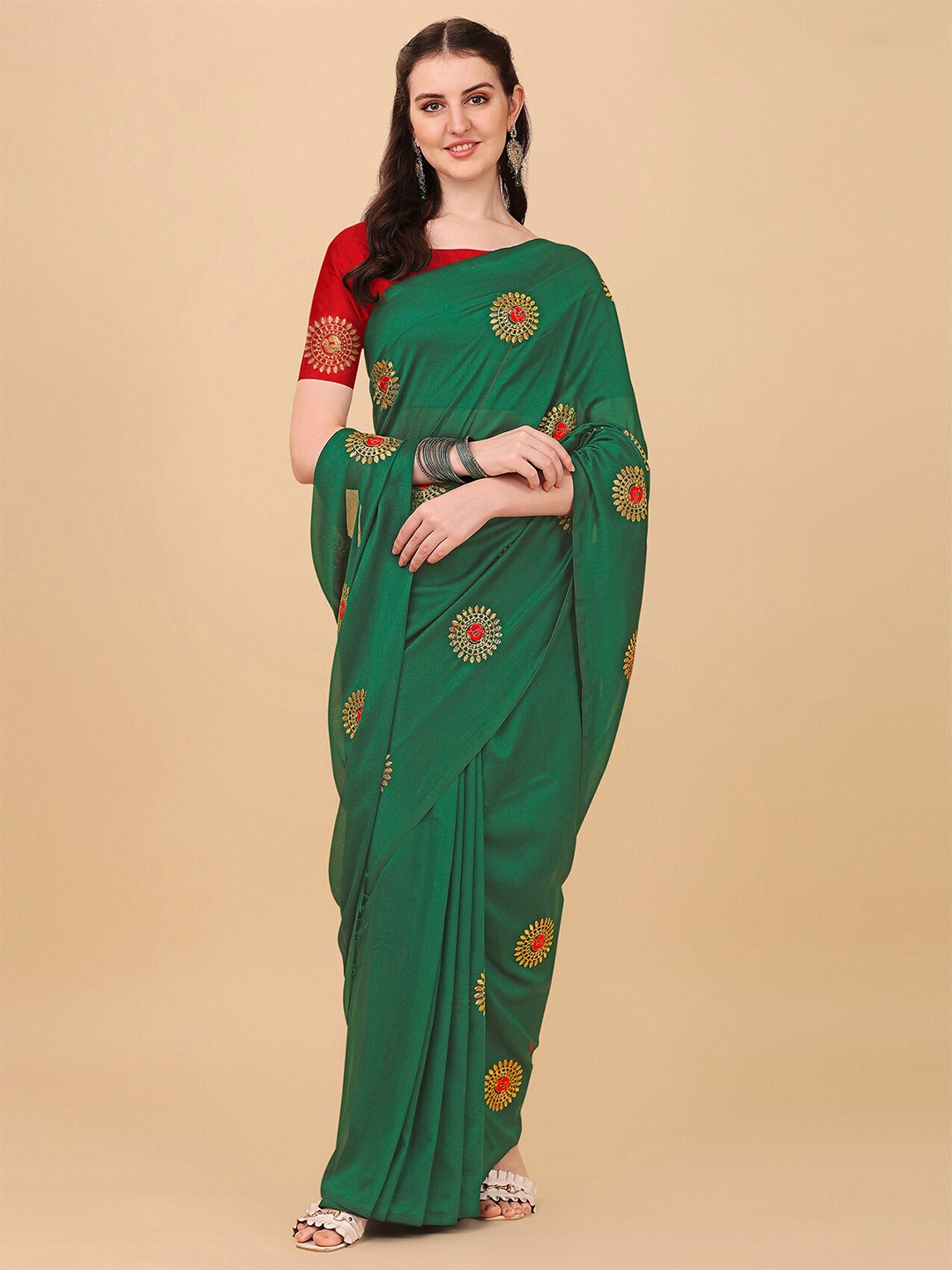 Indian Fashionista Sea Green & Gold-Toned Floral Embroidered Organza Mysore Silk Saree
Indian Fashionista Sea Green & Gold-Toned Floral Embroidered Organza Mysore Silk Saree