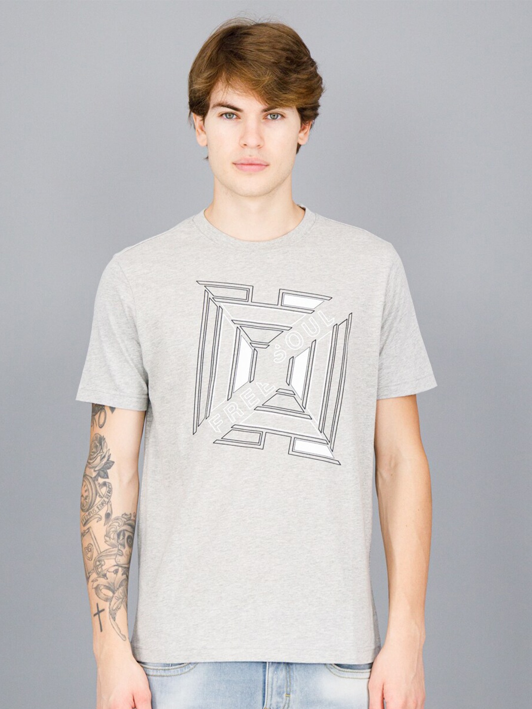 FREESOUL Men Grey Graphic Printed T-shirt