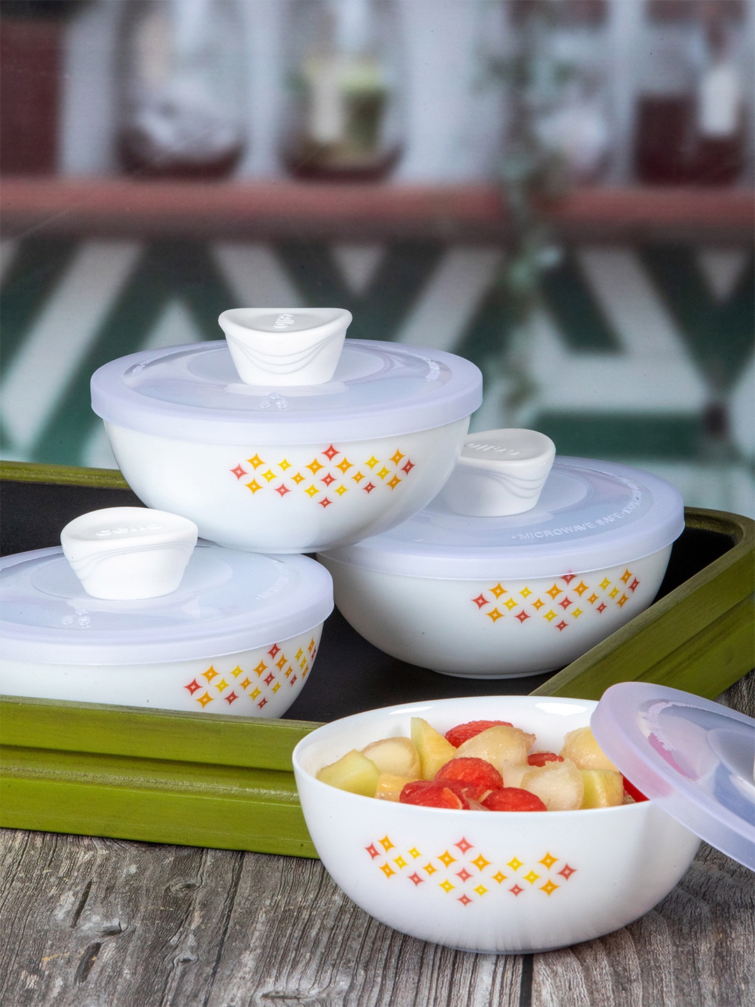 Cello Set of 4 Dishwasher And Microwave Safe Printed Opalware Royale Mixing Bowl with Lid, White
Cello Set of 4 Dishwasher And Microwave Safe Printed Opalware Royale Mixing Bowl with Lid, White