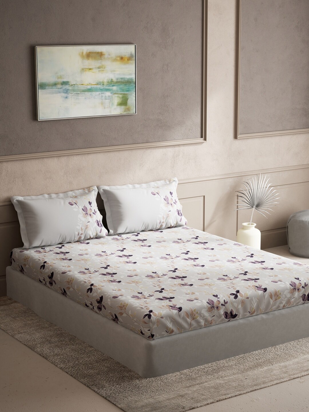 DDecor Purple & White Floral Cotton 144 TC Queen Bedsheet with 2 Pillow Covers