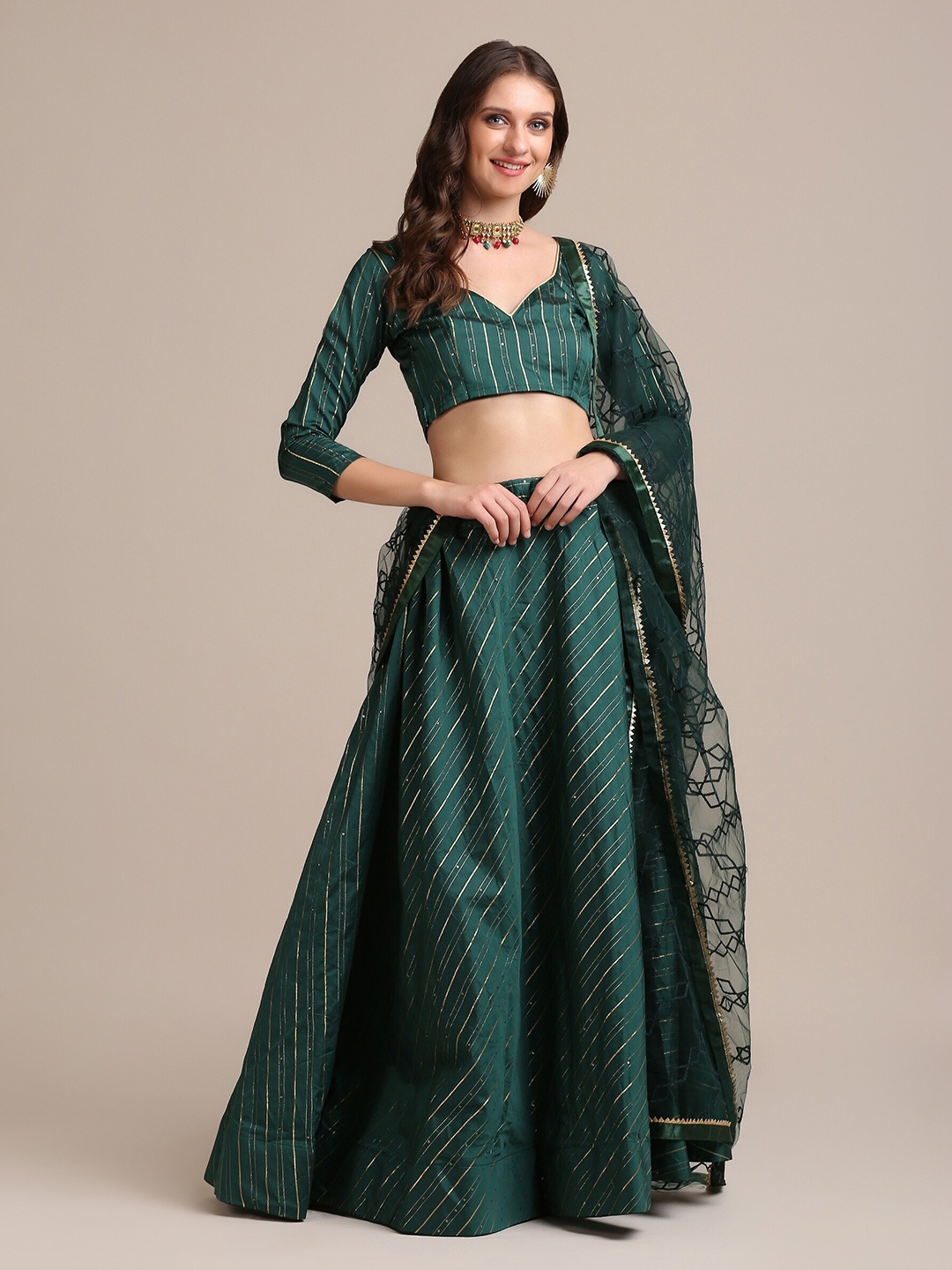 Atsevam Green & Gold Embellished Semi-Stitched Lehenga & Unstitched Blouse With Dupatta
Atsevam Green & Gold Embellished Semi-Stitched Lehenga & Unstitched Blouse With Dupatta