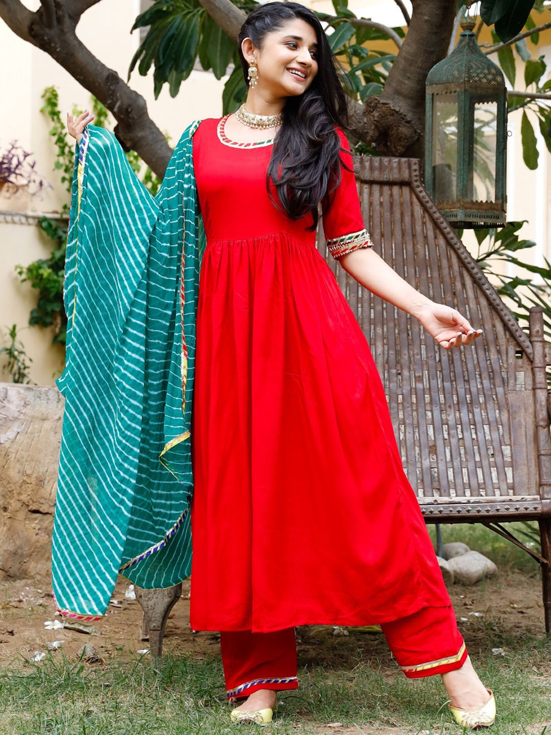 Thread & Button Women Red Empire Gotta Patti Pure Cotton Kurta with Palazzos & Dupatta
Thread & Button Women Red Empire Gotta Patti Pure Cotton Kurta with Palazzos & Dupatta