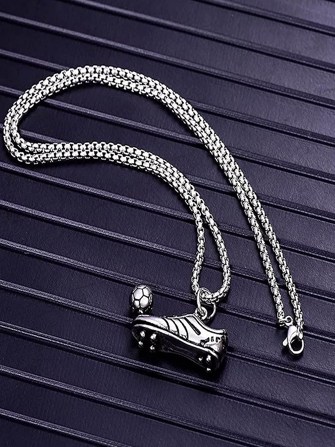 UNIVERSITY TRENDZ Men Stainless-Silver Silver-Plated Football Pendant With Link Chain
UNIVERSITY TRENDZ Men Stainless-Silver Silver-Plated Football Pendant With Link Chain