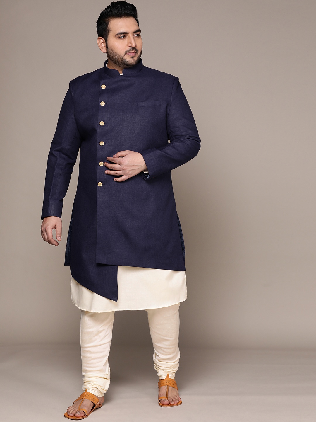 KISAH PLUS Men Ethnic Motifs Printed Sherwani Set, Navy blue
