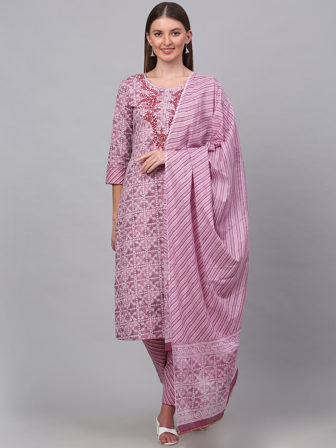 KALINI Women Mauve Ethnic Motifs Printed Pure Cotton Kurta with Palazzos & With Dupatta
KALINI Women Mauve Ethnic Motifs Printed Pure Cotton Kurta with Palazzos & With Dupatta