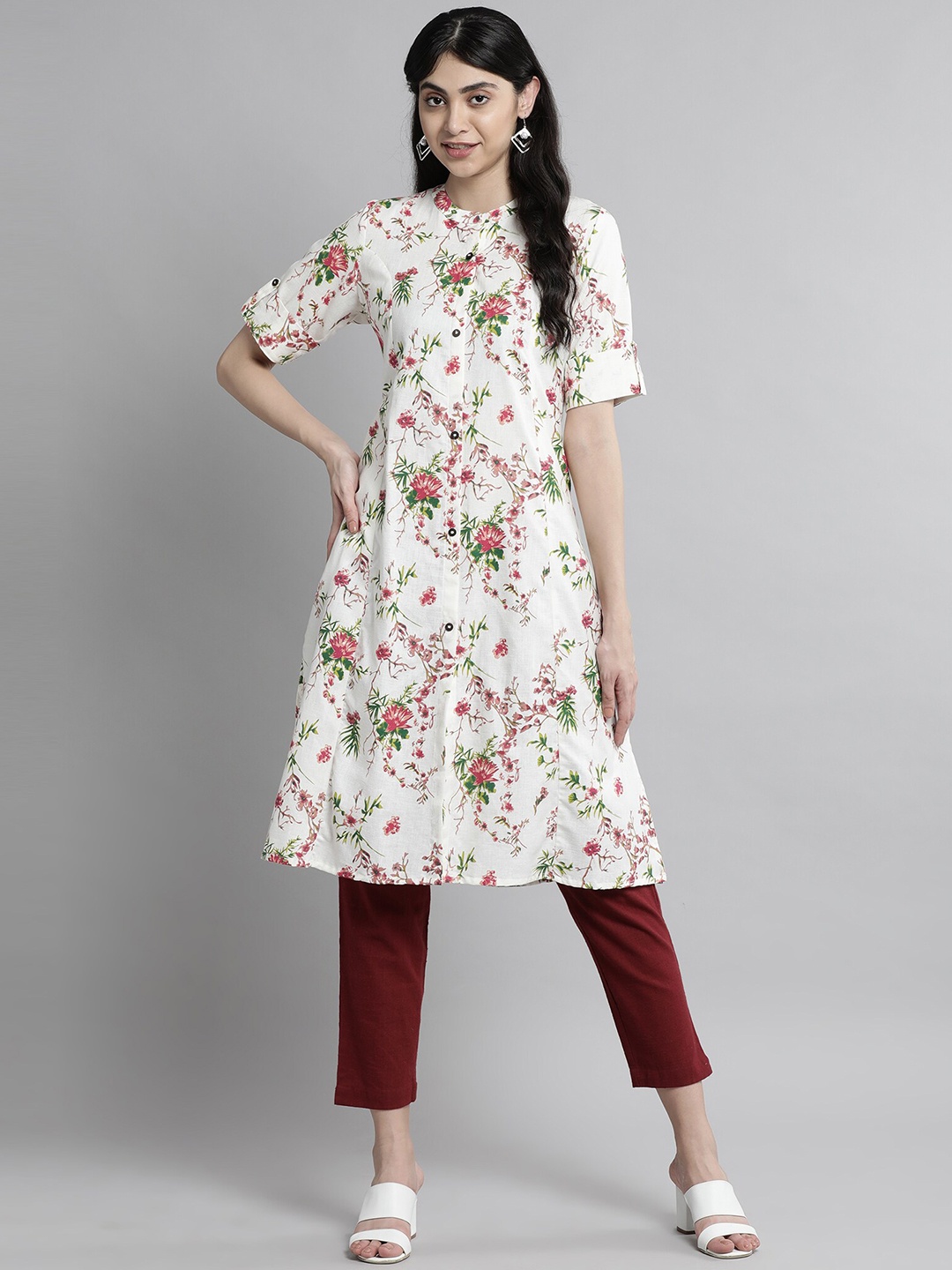 FLAVIDO Women White & Pink Floral Printed Thread Work Kurta