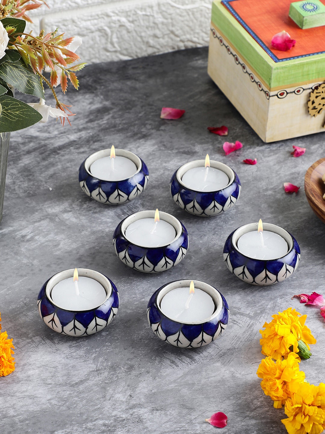 VarEesha Navy Blue Set of 6 Handmade Ceramic Tea Light Candle Holders With with Tea Lights
VarEesha Navy Blue Set of 6 Handmade Ceramic Tea Light Candle Holders With with Tea Lights