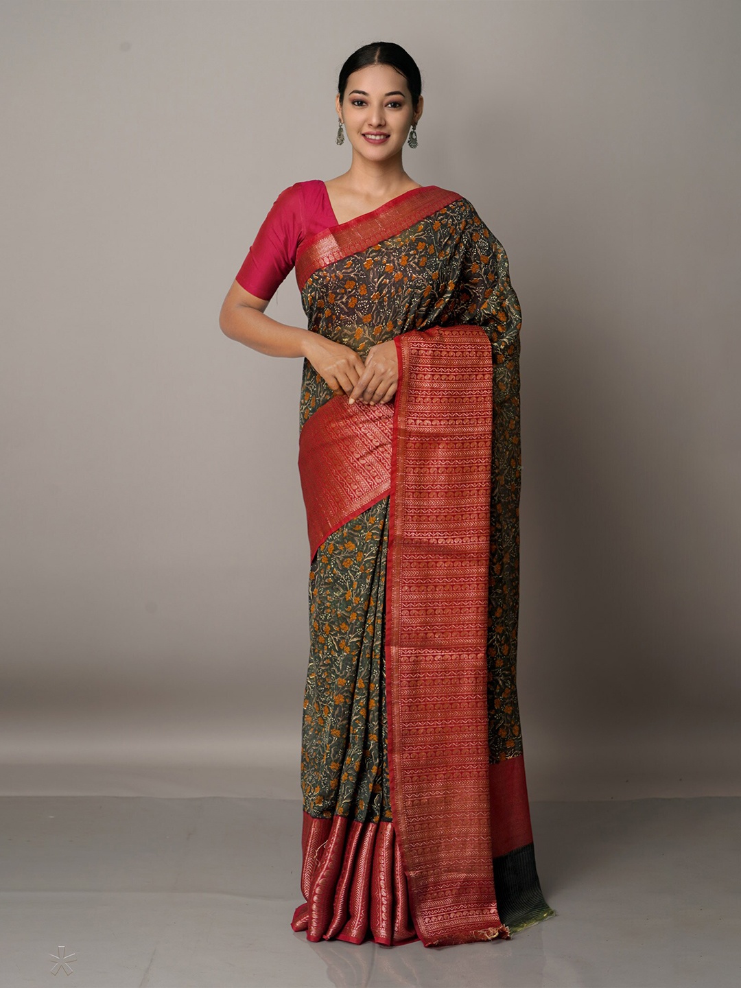 Unnati Silks Green And Maroon Floral Print Zari Woven Design Border Maheshwari Saree
Unnati Silks Green And Maroon Floral Print Zari Woven Design Border Maheshwari Saree