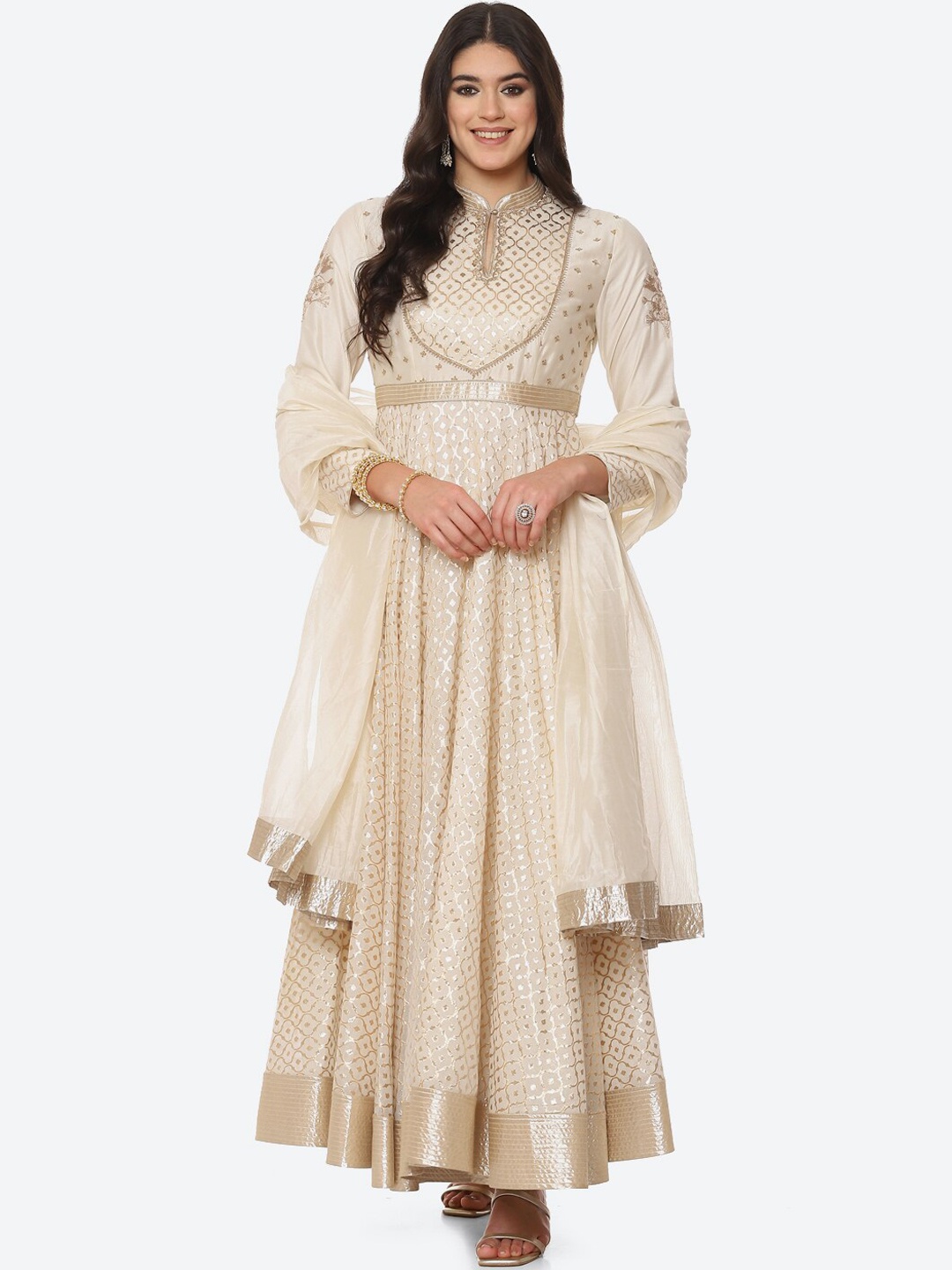 Biba by Rohit Bal by Rohit Bal Women Cream-Coloured Ethnic Motifs Printed Chanderi Silk Kurta with Churidar & With Dupatta
Biba by Rohit Bal by Rohit Bal Women Cream-Coloured Ethnic Motifs Printed Chanderi Silk Kurta with Churidar & With Dupatta