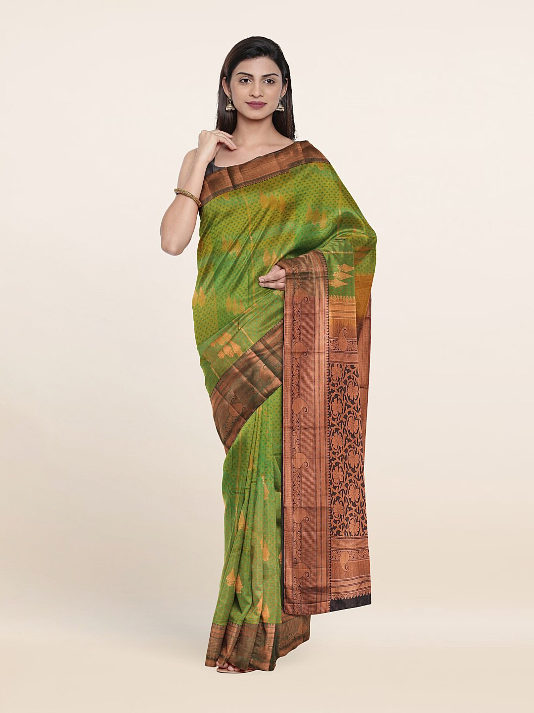 Pothys Green & Gold-Toned Woven Design Zari Pure Silk Saree 
Pothys Green & Gold-Toned Woven Design Zari Pure Silk Saree