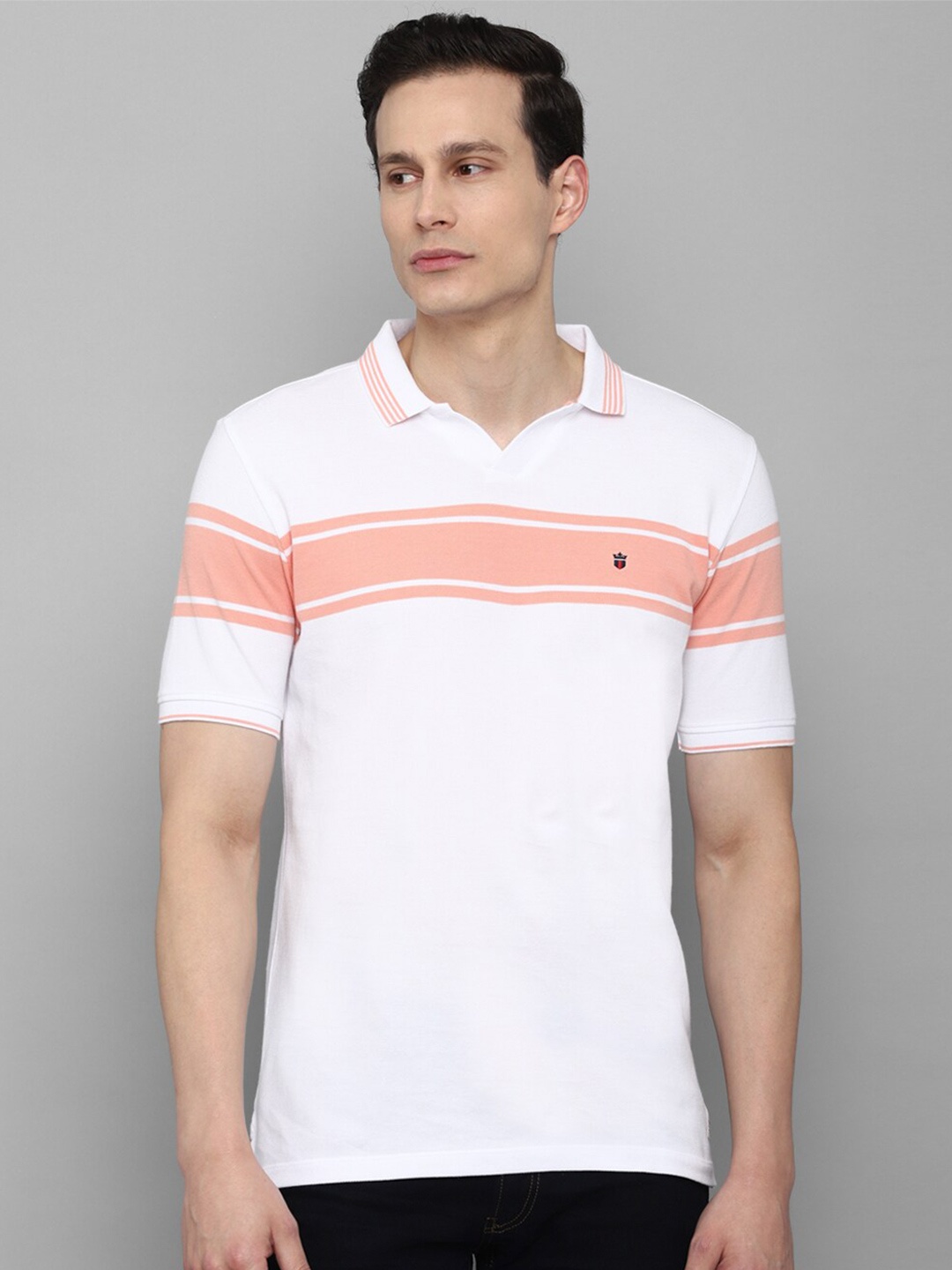 Louis Philippe Jeans Men White & Peach-Coloured Pure Cotton Striped Polo Collar T-shirt
Louis Philippe Jeans Men White & Peach-Coloured Pure Cotton Striped Polo Collar T-shirt