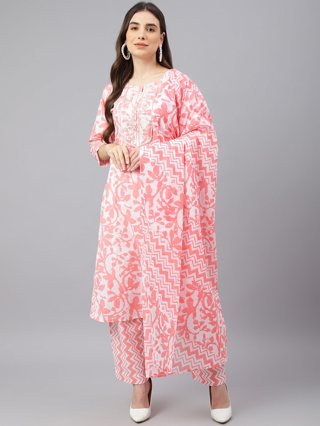 EtnicaWear Women Orange Floral Embroidered Mirror Work Pure Cotton Kurta with Pyjamas & With Dupatta
EtnicaWear Women Orange Floral Embroidered Mirror Work Pure Cotton Kurta with Pyjamas & With Dupatta