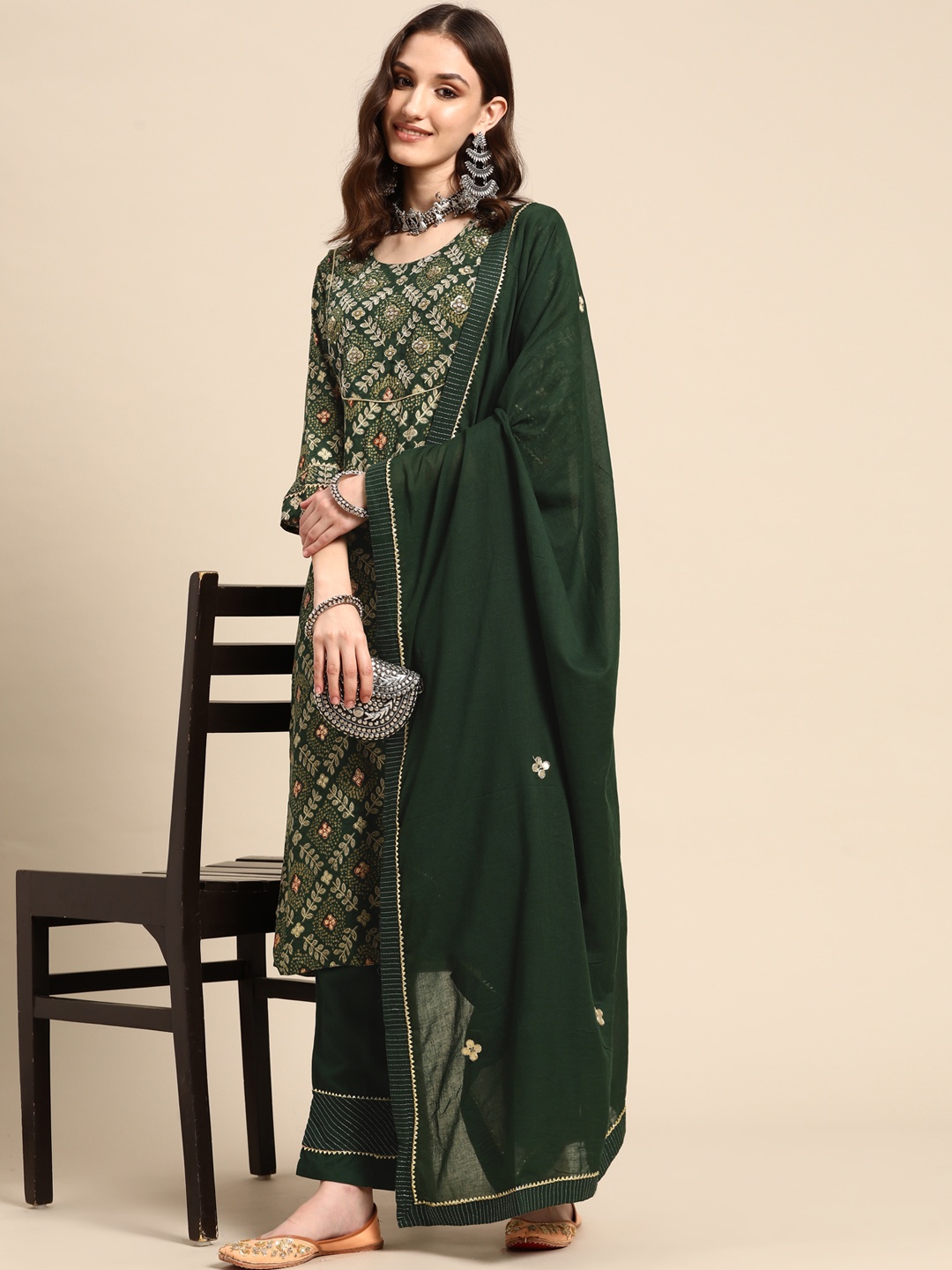 Sangria Women Green & Golden Floral Printed Thread Work Kurta with Trousers & Dupatta