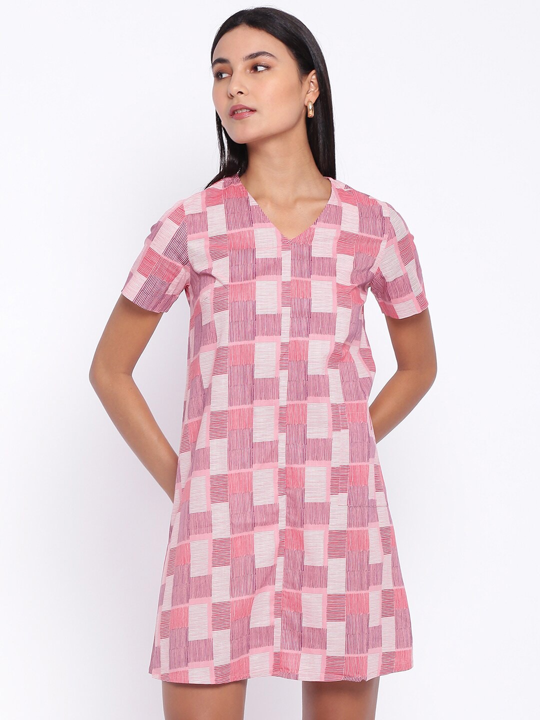 abof Women Pink & White Printed V-Neck A-Line Dress