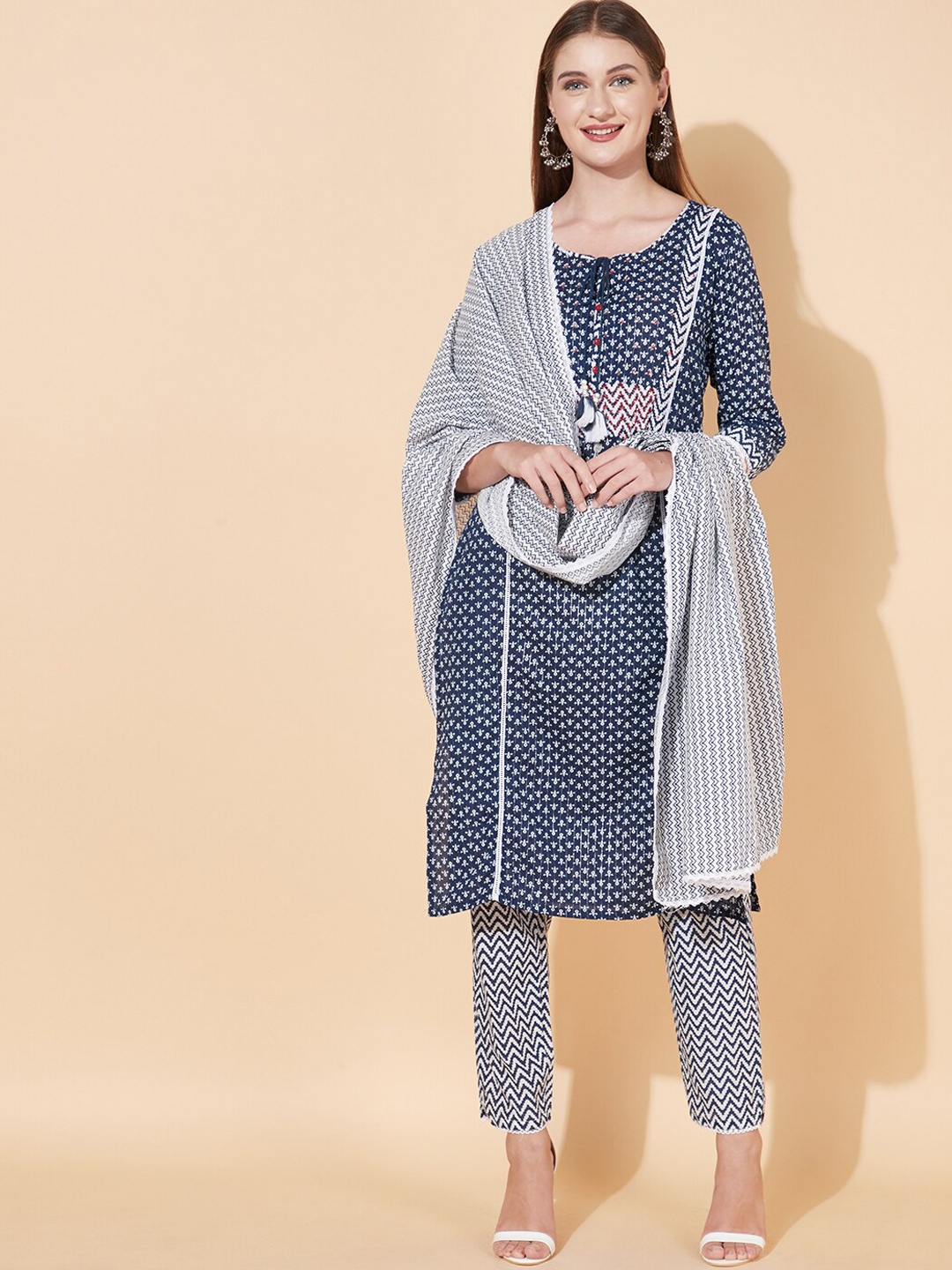 Fashor Women Ethnic Motifs Printed Pure Cotton Kurta with Trousers & With Dupatta, Navy blue
Fashor Women Ethnic Motifs Printed Pure Cotton Kurta with Trousers & With Dupatta, Navy blue