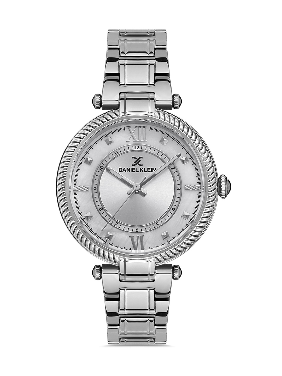 Daniel Klein Premium Women Silver-Toned Dial & Strap Analogue Watch DK.1.13213-1
Daniel Klein Premium Women Silver-Toned Dial & Strap Analogue Watch DK.1.13213-1