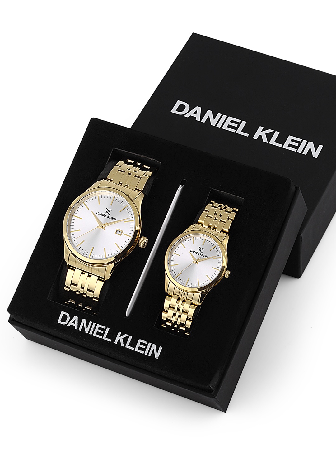 Daniel Klein White Dial & Gold Toned Straps His & Her Analogue Watch DK.1.13299-3_OR
Daniel Klein White Dial & Gold Toned Straps His & Her Analogue Watch DK.1.13299-3_OR