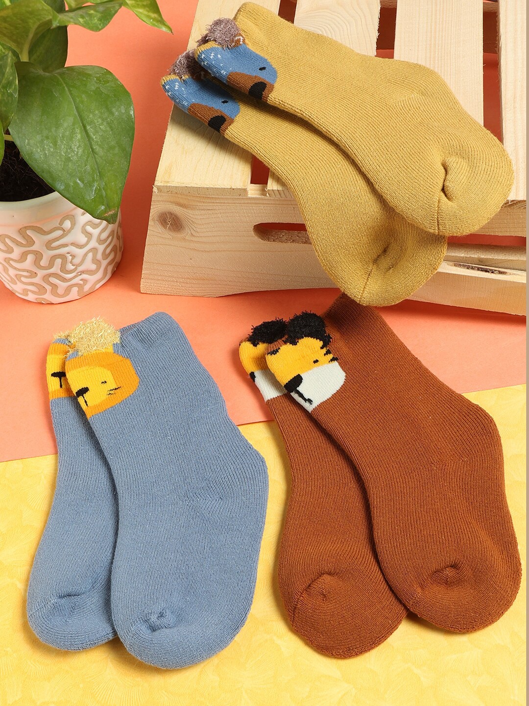 PASSION PETALS Infant Kids Pack Of 3 Ankle-Length Socks, Brown