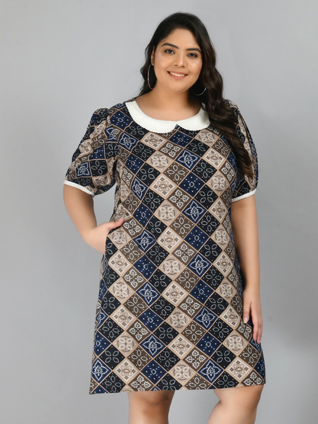 PrettyPlus by Desinoor com Women Plus Size Navy Blue & Beige Peter Pan Collar A-Line Dress
PrettyPlus by Desinoor com Women Plus Size Navy Blue & Beige Peter Pan Collar A-Line Dress