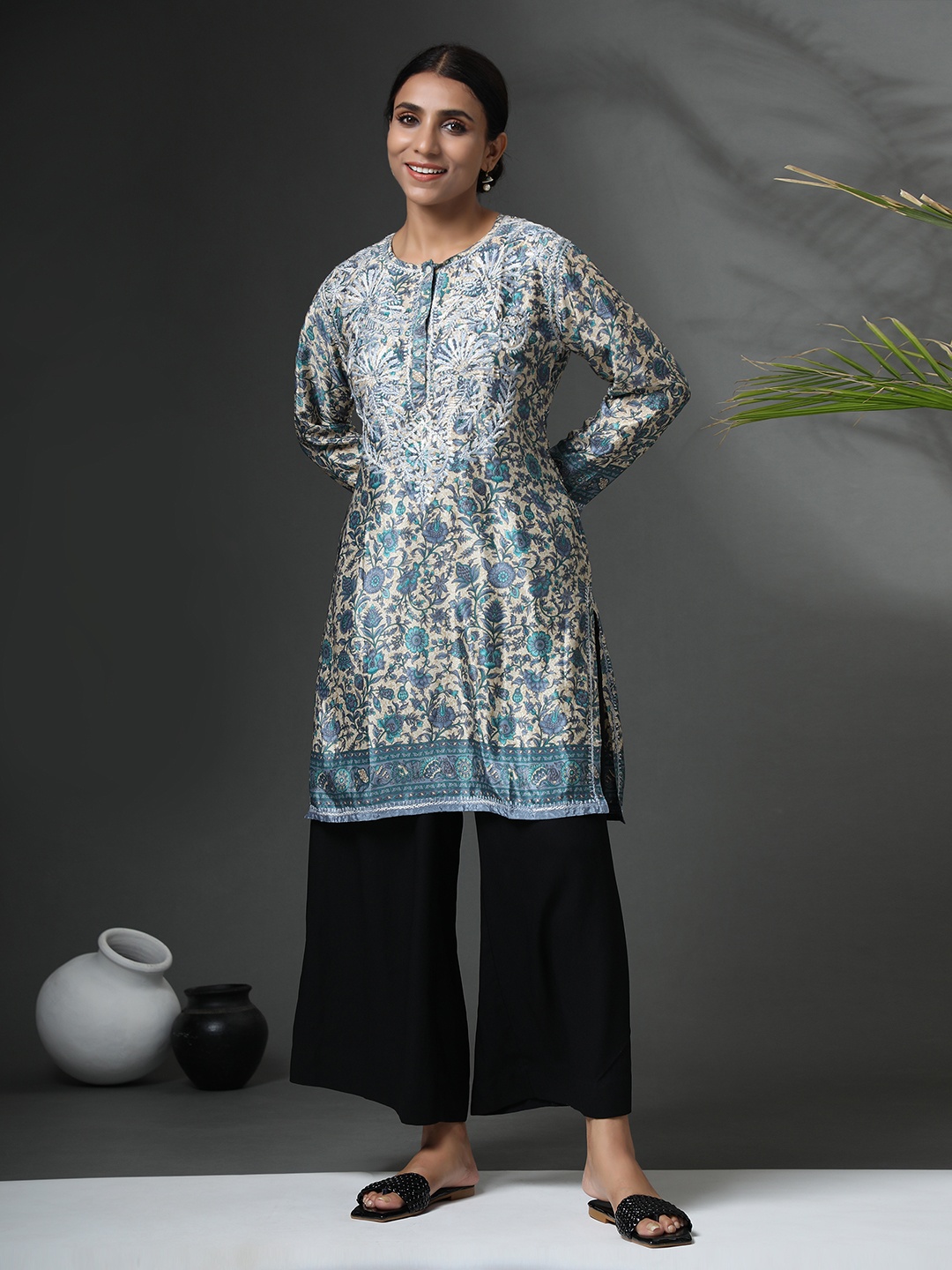 HOUSE OF KARI Blue & White Embroidered Kurtha