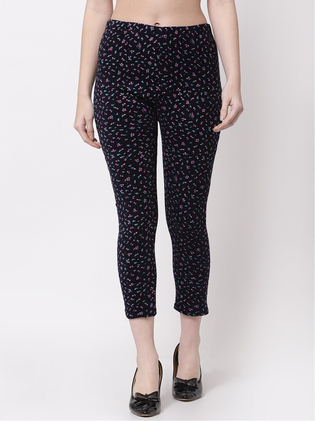 KLOTTHE Women Printed Skinny-Fit Jeggings, Black